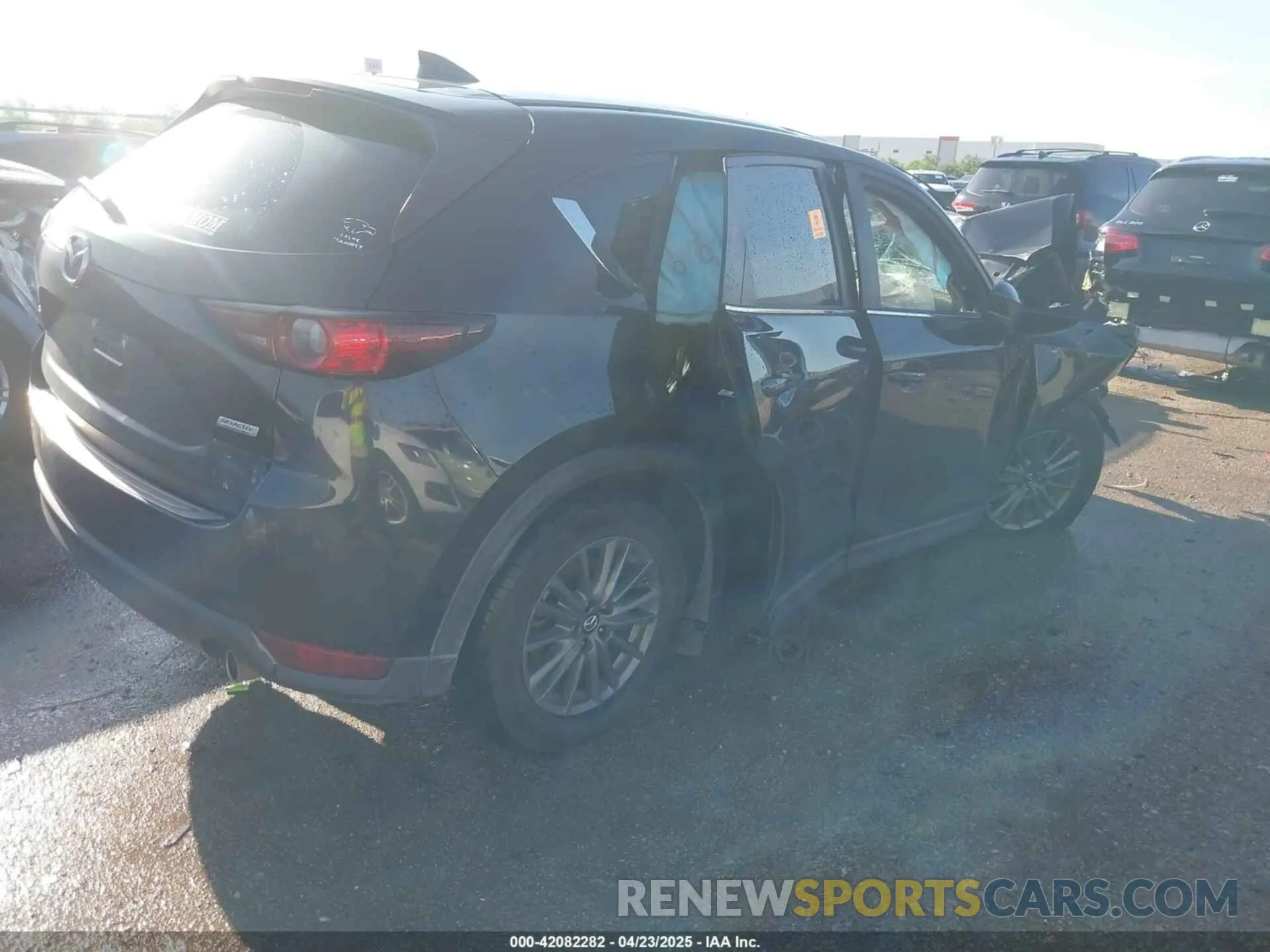 4 Photograph of a damaged car JM3KFACM7K1661508 MAZDA CX-5 2019