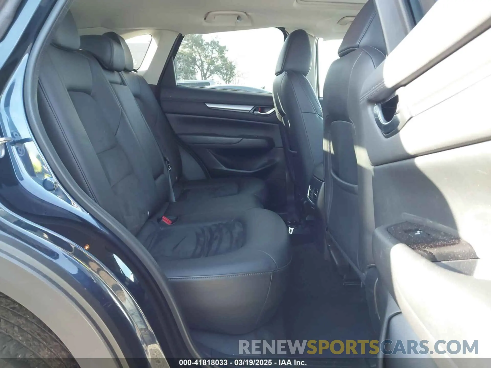 8 Photograph of a damaged car JM3KFACM7K1671679 MAZDA CX-5 2019