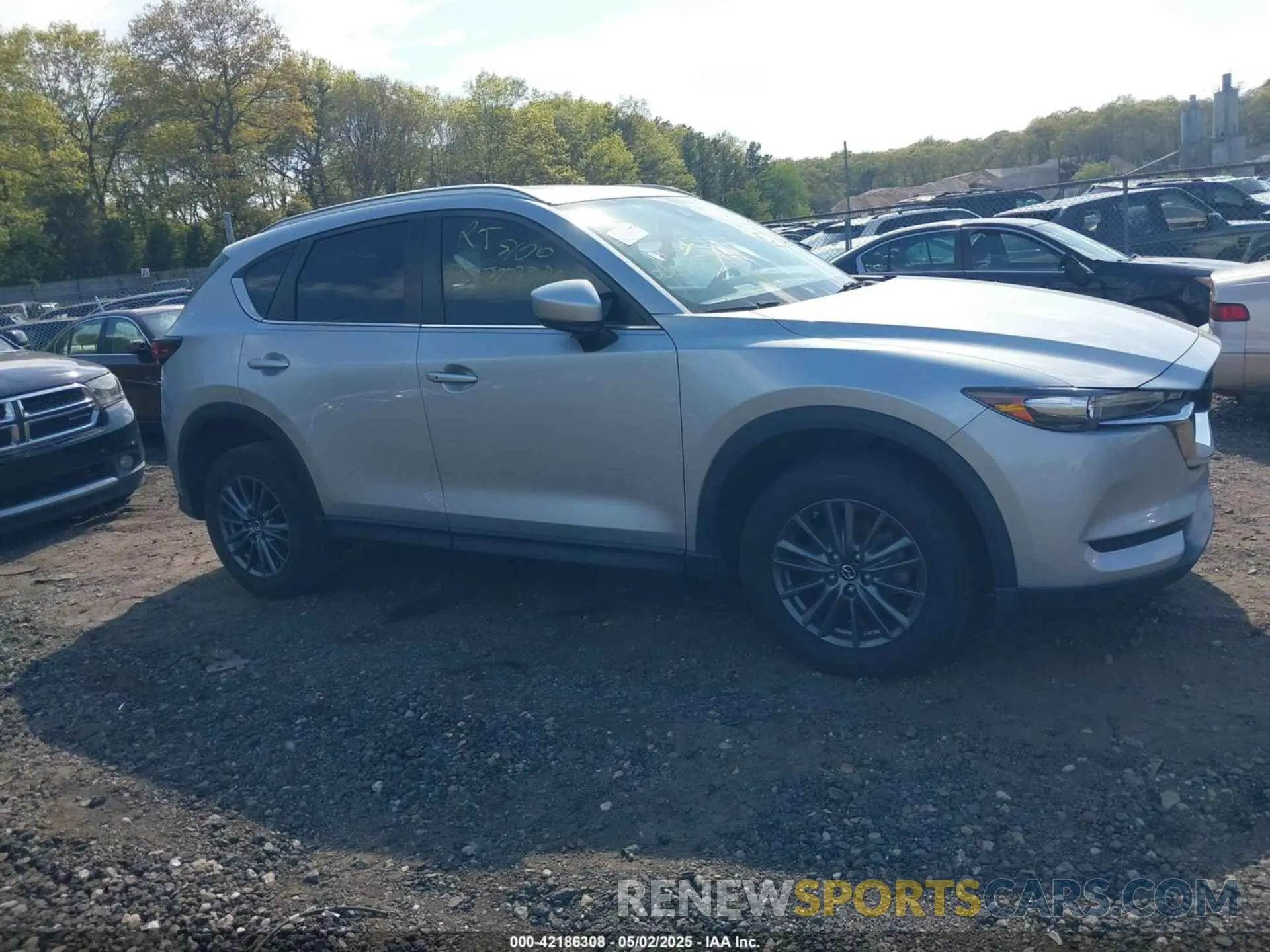 12 Photograph of a damaged car JM3KFACM8K0610346 MAZDA CX-5 2019