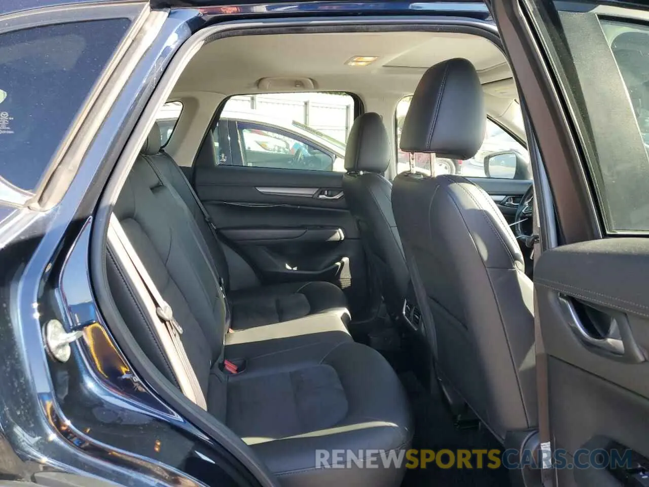 10 Photograph of a damaged car JM3KFACM8K1582820 MAZDA CX-5 2019