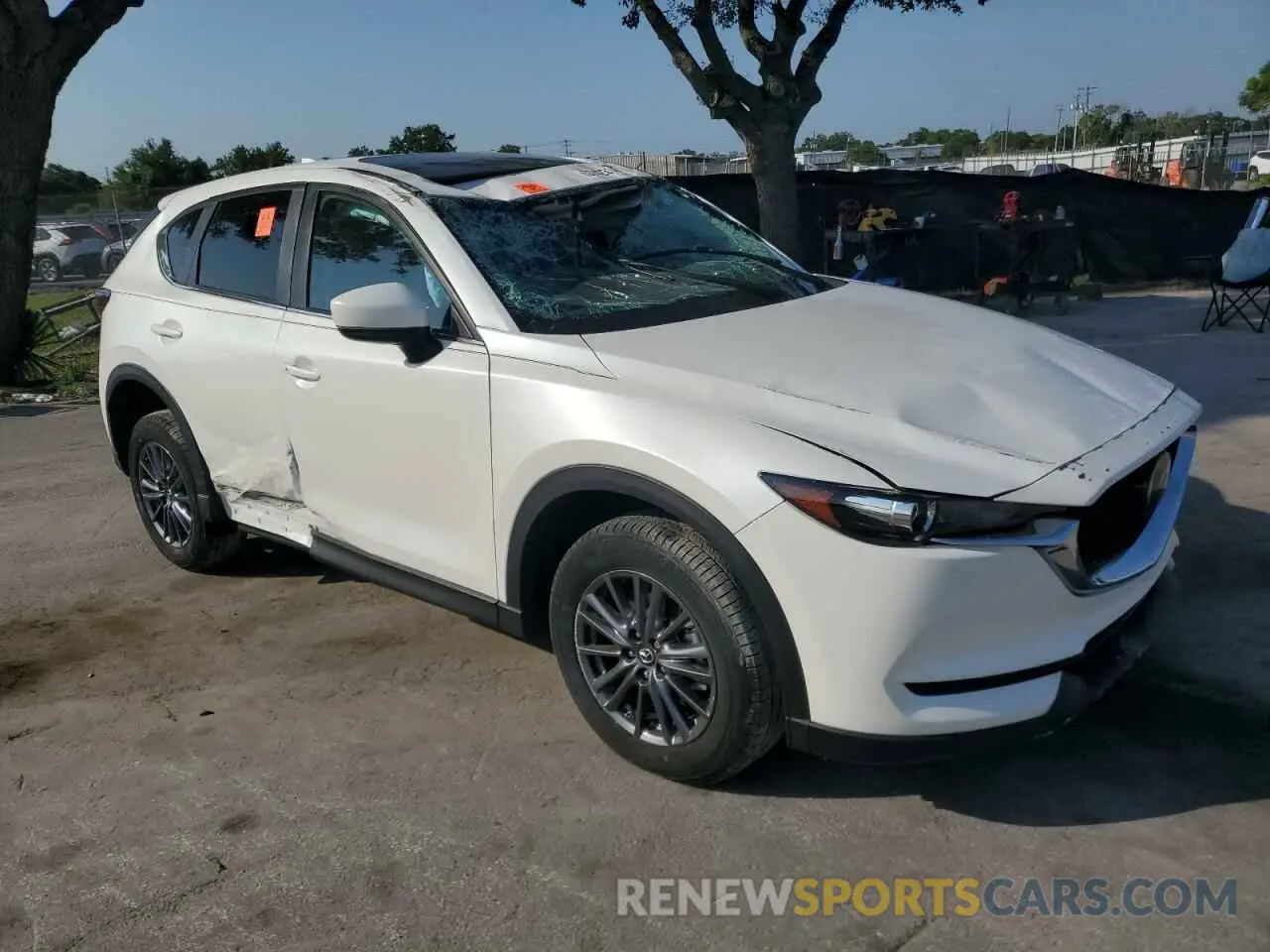 4 Photograph of a damaged car JM3KFACM8K1648976 MAZDA CX-5 2019