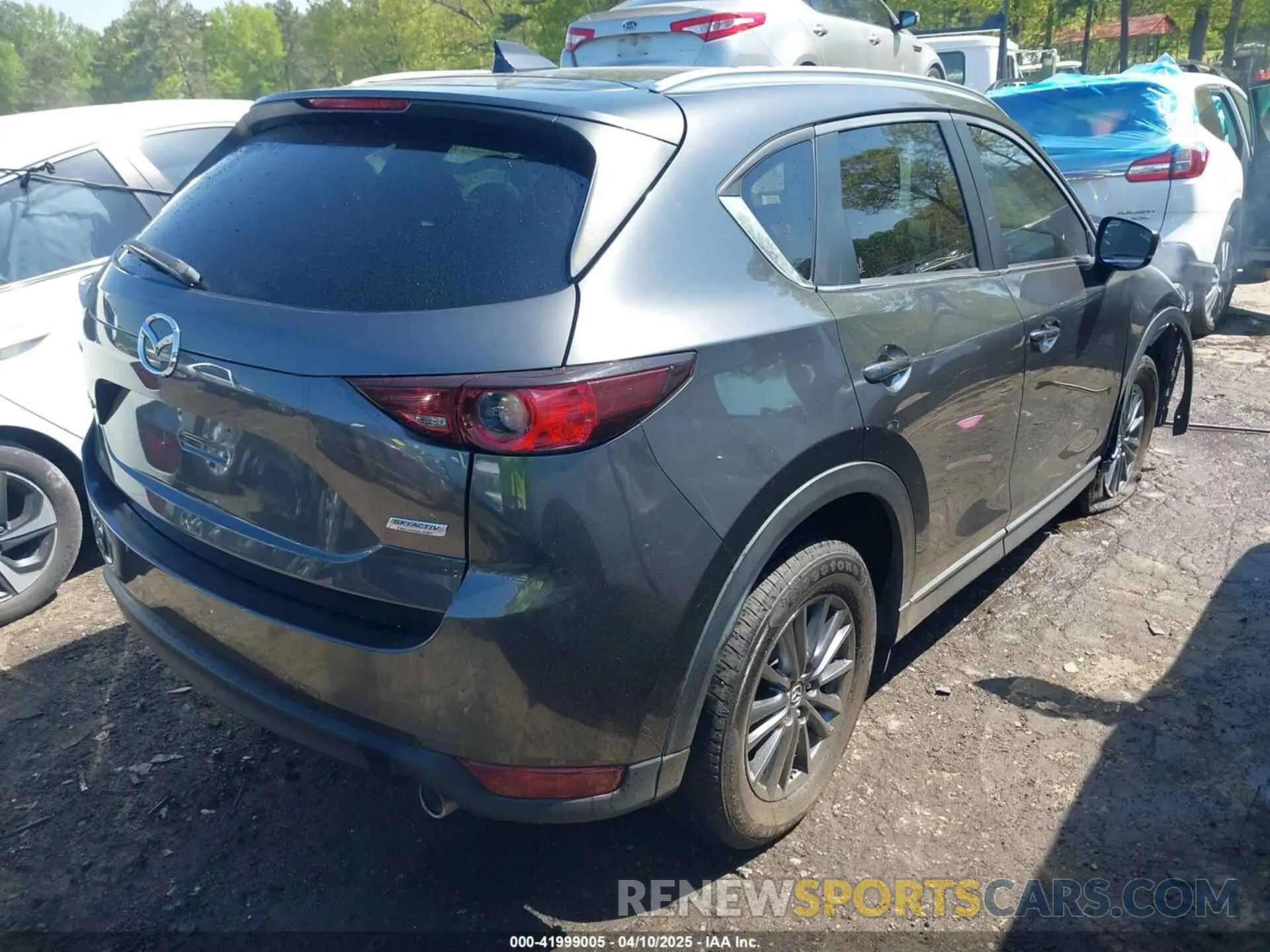 4 Photograph of a damaged car JM3KFACM9K0527170 MAZDA CX-5 2019