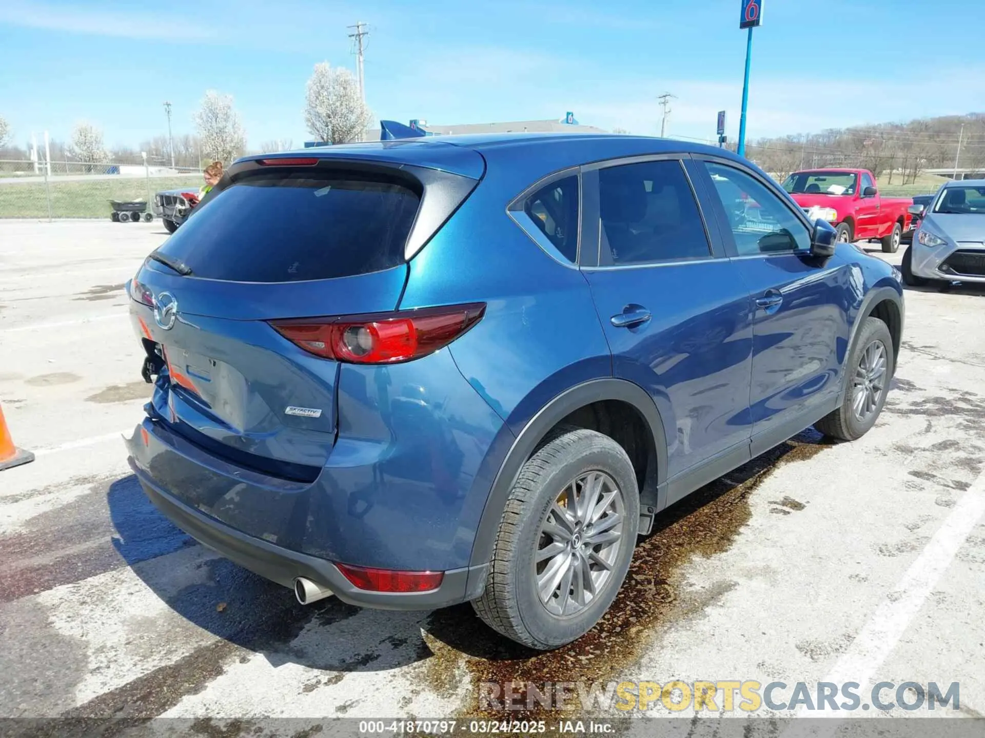 4 Photograph of a damaged car JM3KFACM9K0686951 MAZDA CX-5 2019