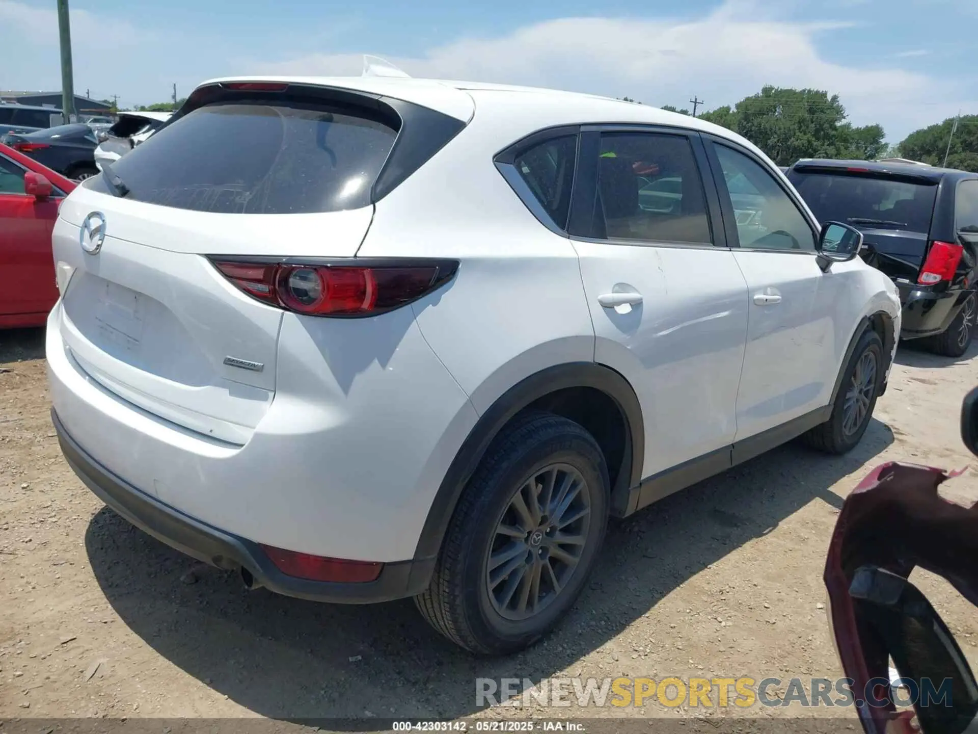 4 Photograph of a damaged car JM3KFACMXK0586695 MAZDA CX-5 2019