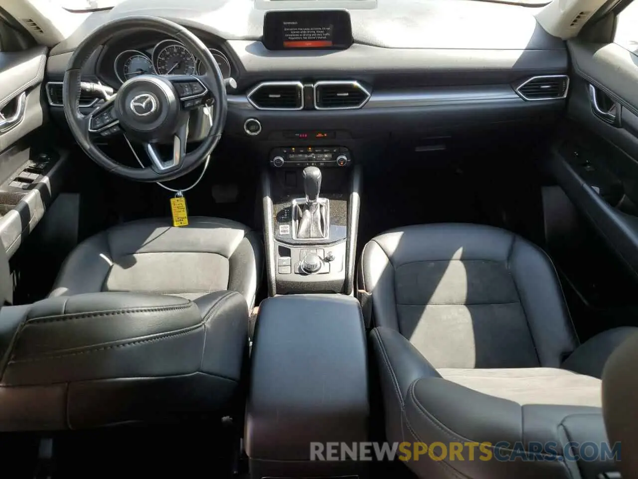 8 Photograph of a damaged car JM3KFACMXK0617718 MAZDA CX-5 2019
