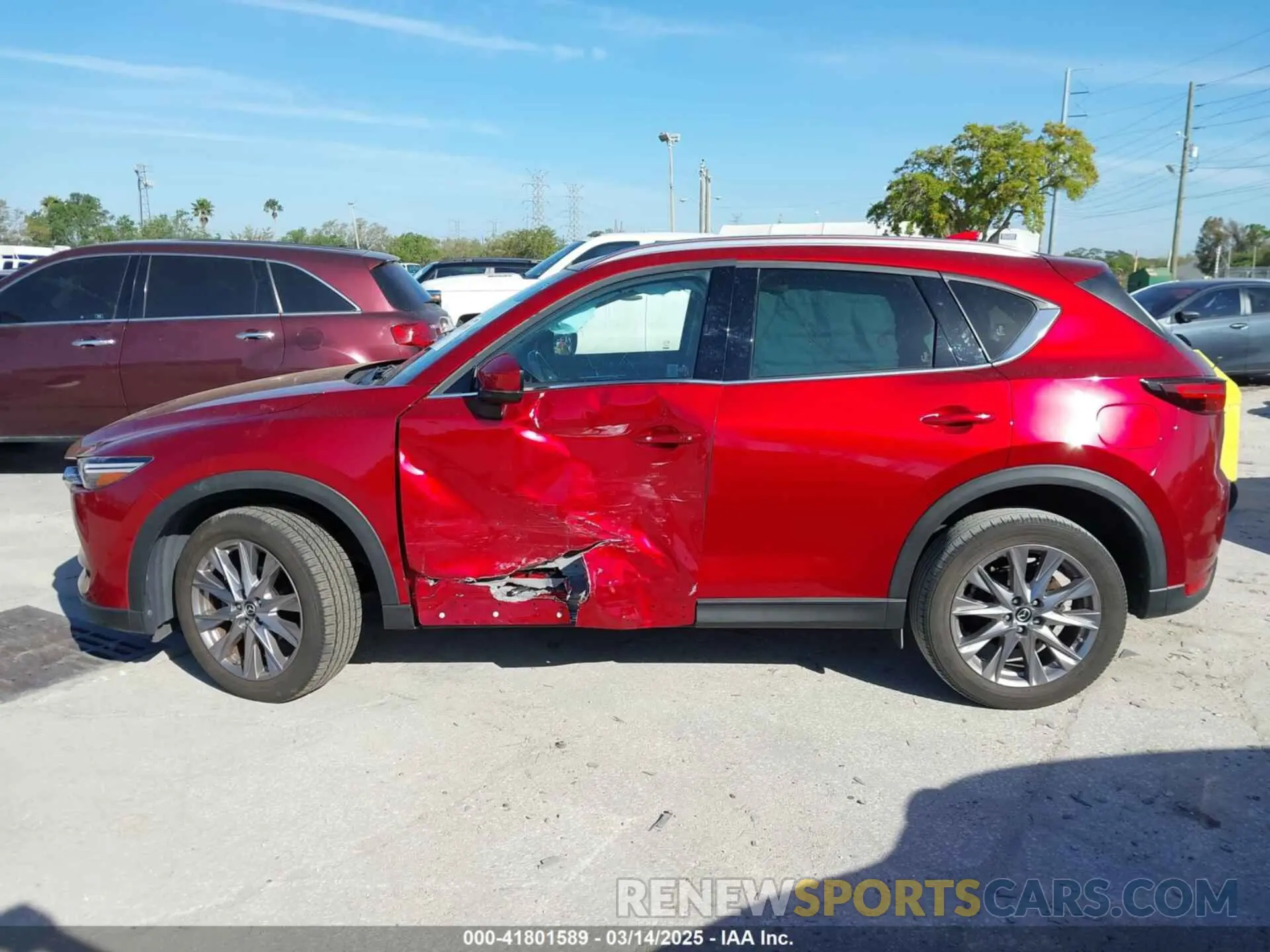 14 Photograph of a damaged car JM3KFADM1K1633203 MAZDA CX-5 2019