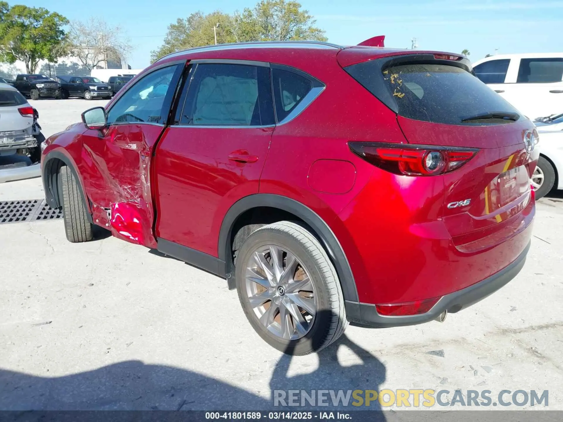 3 Photograph of a damaged car JM3KFADM1K1633203 MAZDA CX-5 2019