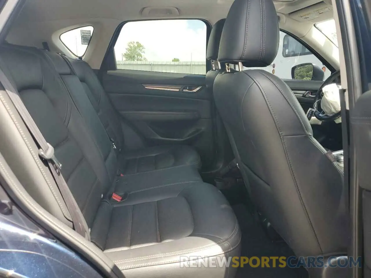 11 Photograph of a damaged car JM3KFADM2K1601120 MAZDA CX-5 2019