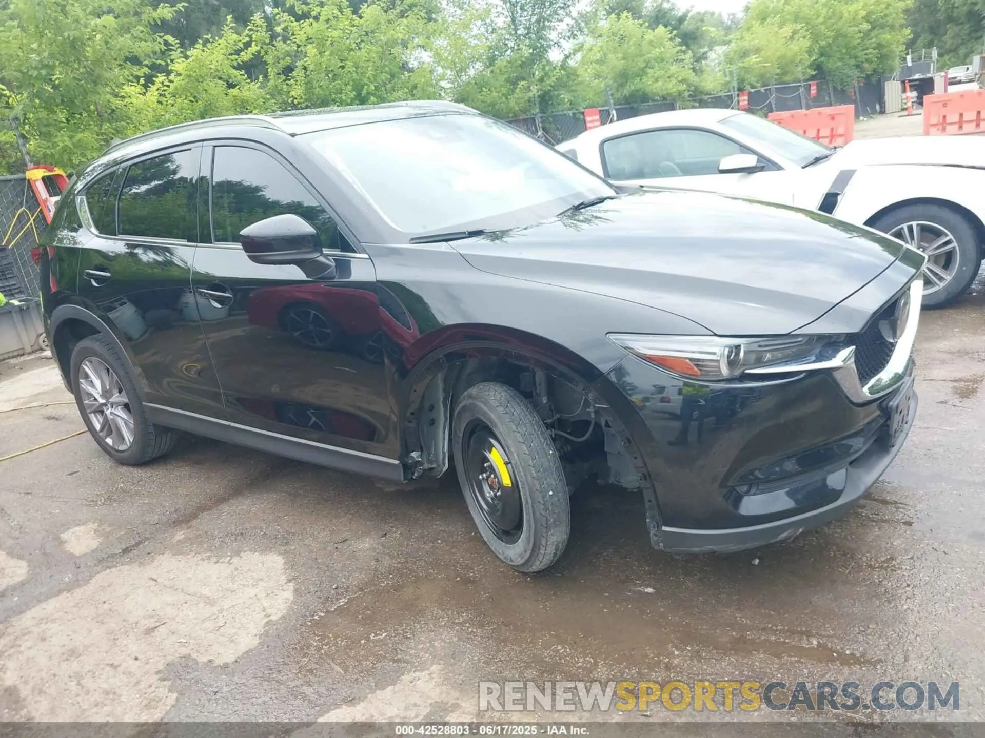 1 Photograph of a damaged car JM3KFADM4K1502928 MAZDA CX-5 2019