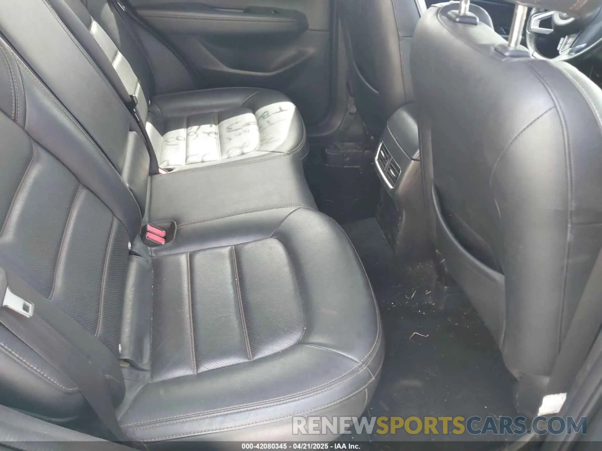 8 Photograph of a damaged car JM3KFADM4K1539770 MAZDA CX-5 2019