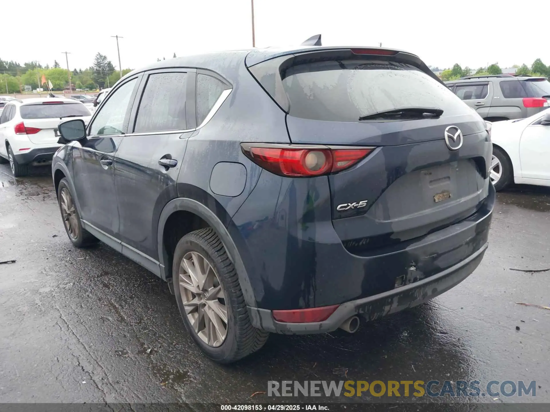 3 Photograph of a damaged car JM3KFADM4K1545777 MAZDA CX-5 2019