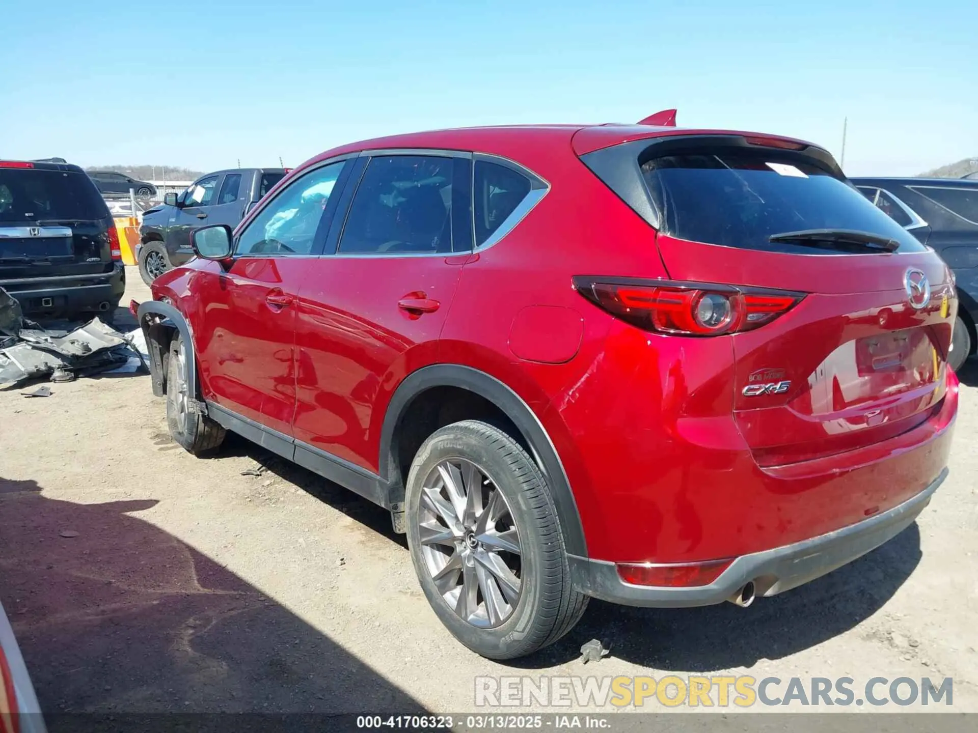 3 Photograph of a damaged car JM3KFADM5K1556917 MAZDA CX-5 2019