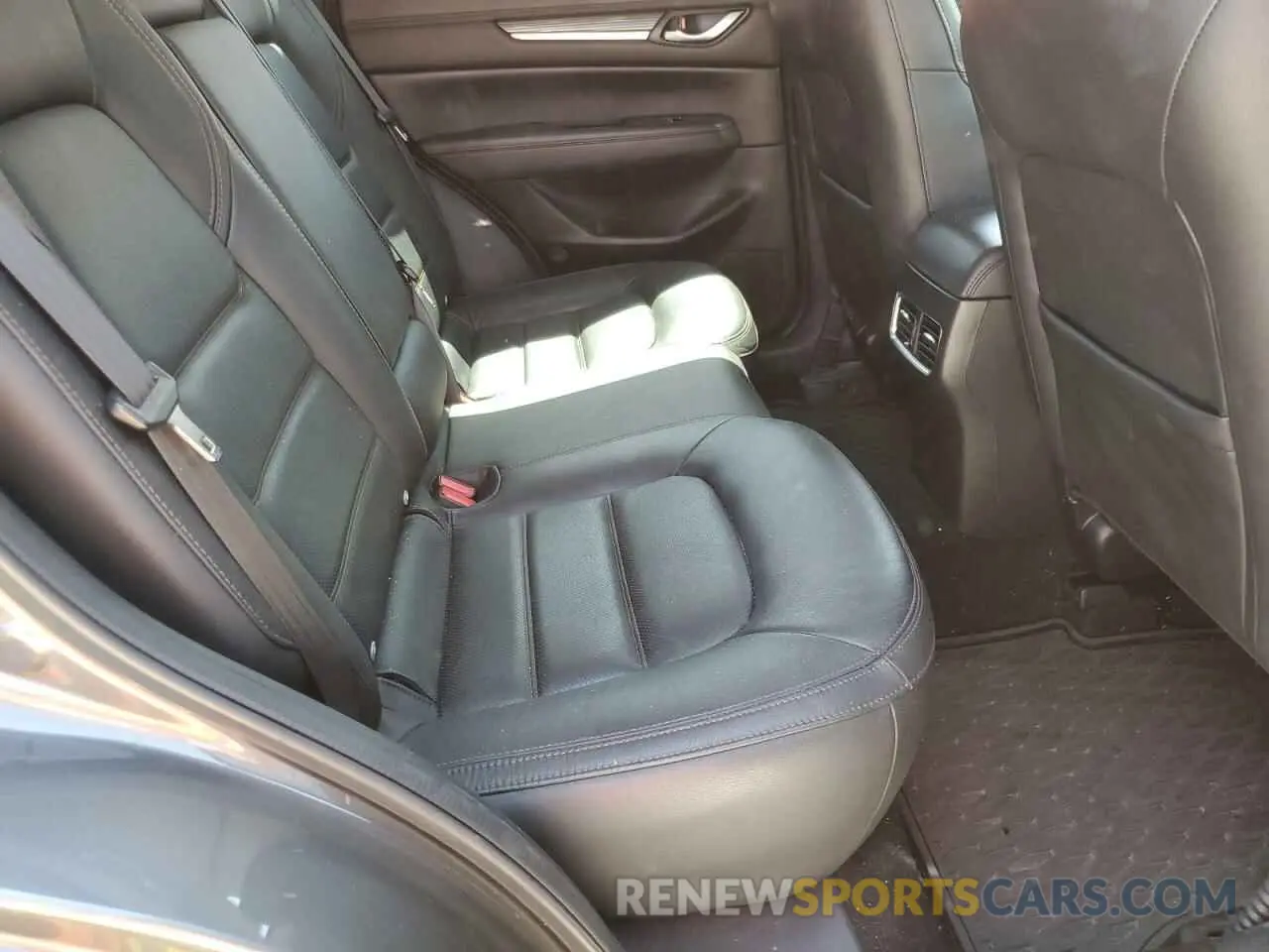 11 Photograph of a damaged car JM3KFADM7K1641189 MAZDA CX-5 2019