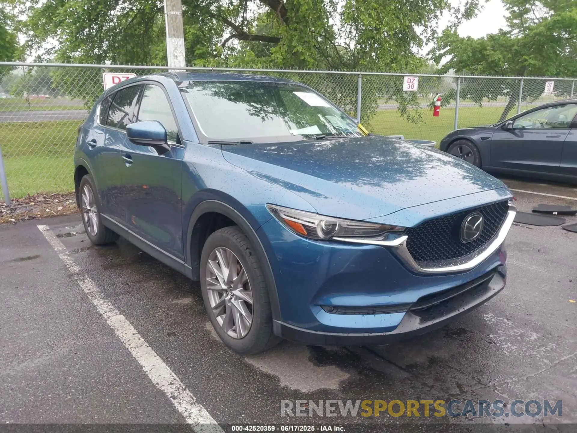 1 Photograph of a damaged car JM3KFADM9K1551347 MAZDA CX-5 2019