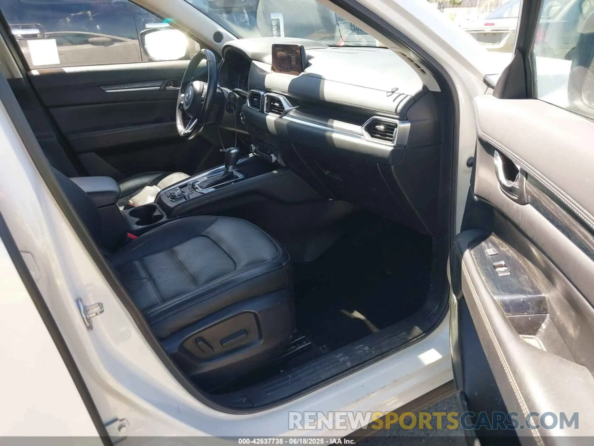 5 Photograph of a damaged car JM3KFADMXK0517911 MAZDA CX-5 2019