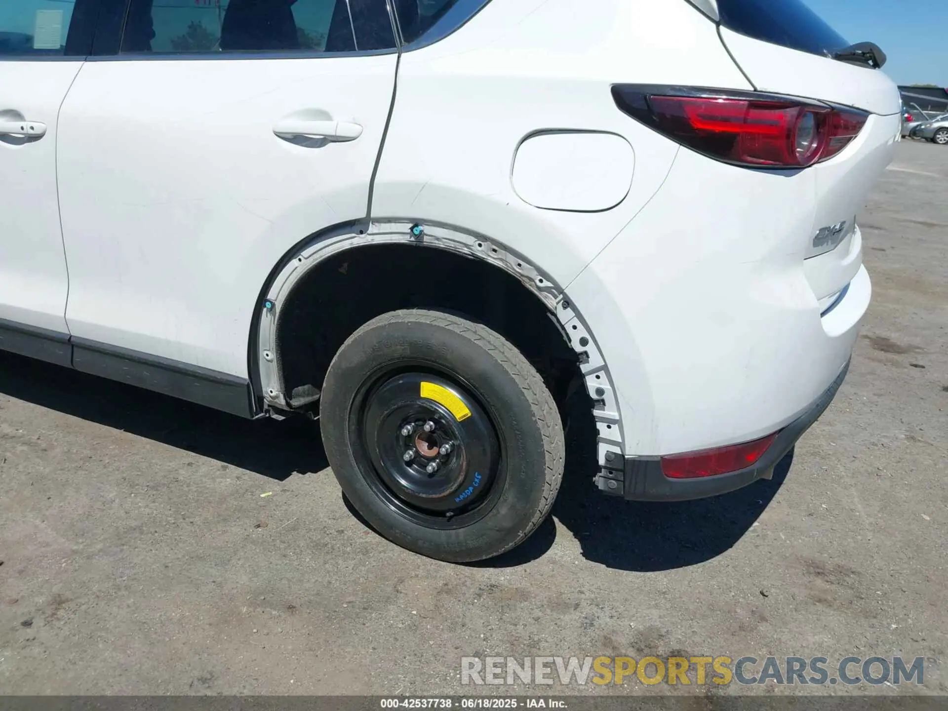 6 Photograph of a damaged car JM3KFADMXK0517911 MAZDA CX-5 2019