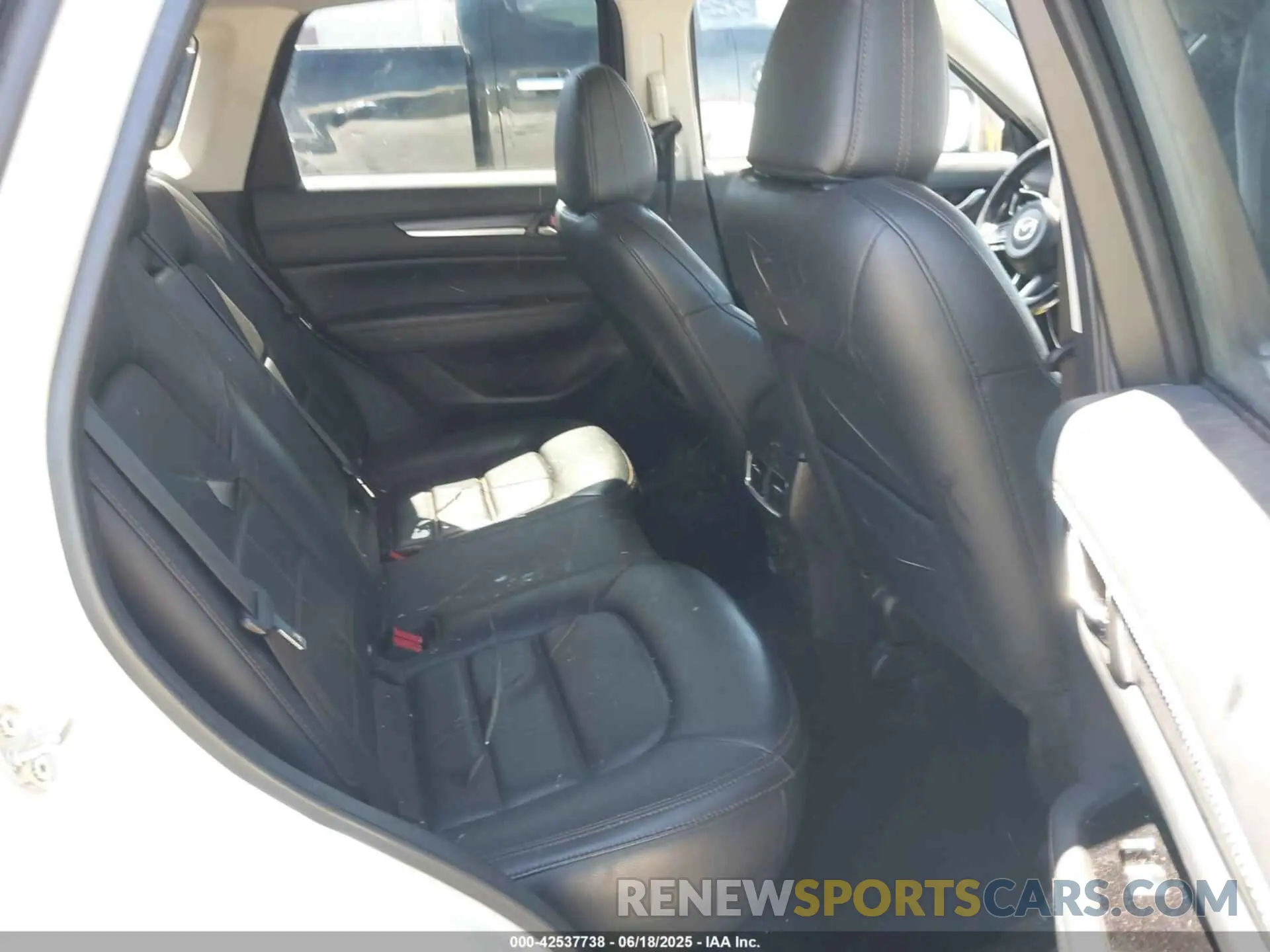 8 Photograph of a damaged car JM3KFADMXK0517911 MAZDA CX-5 2019