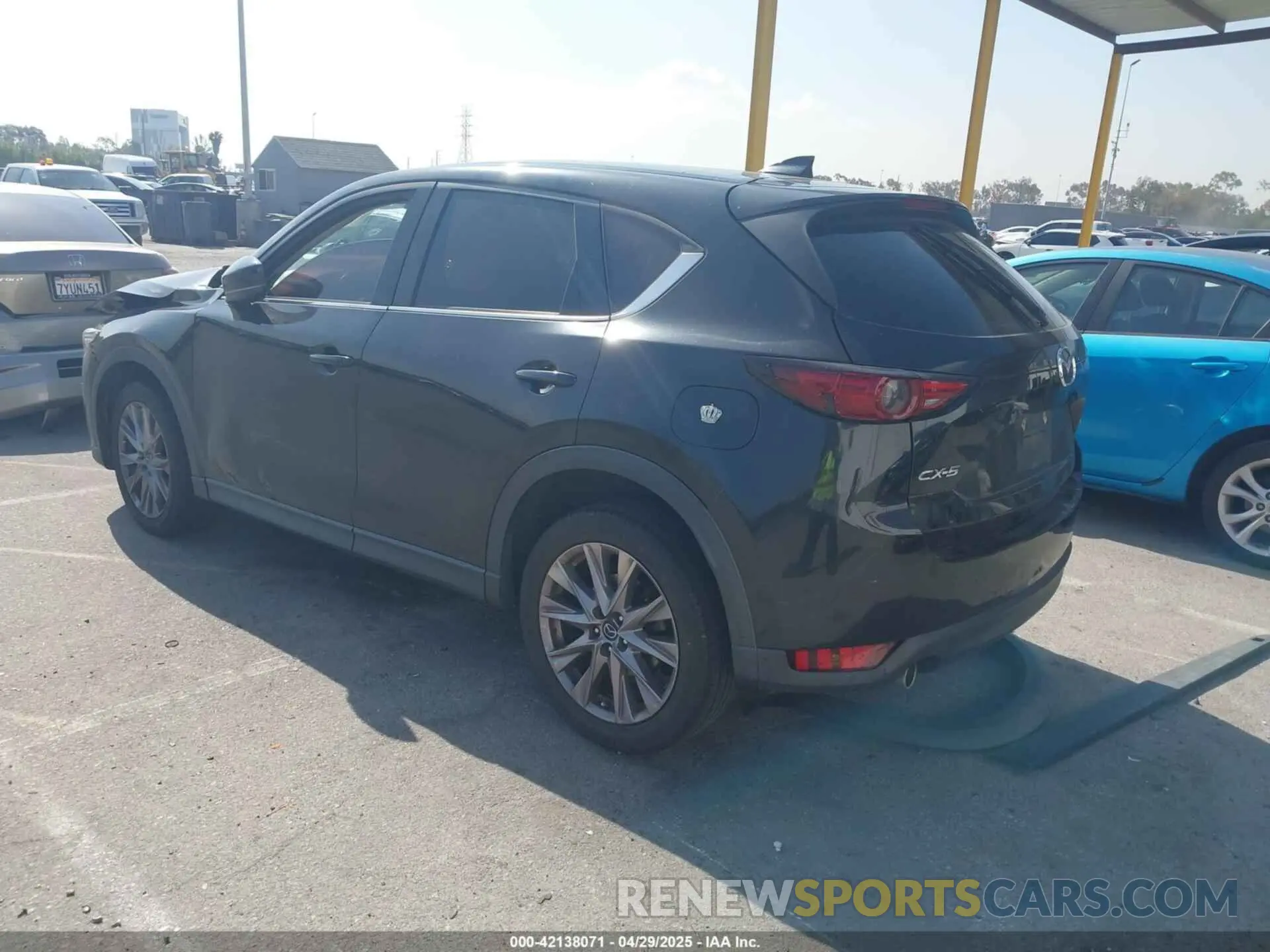 3 Photograph of a damaged car JM3KFADMXK1547727 MAZDA CX-5 2019