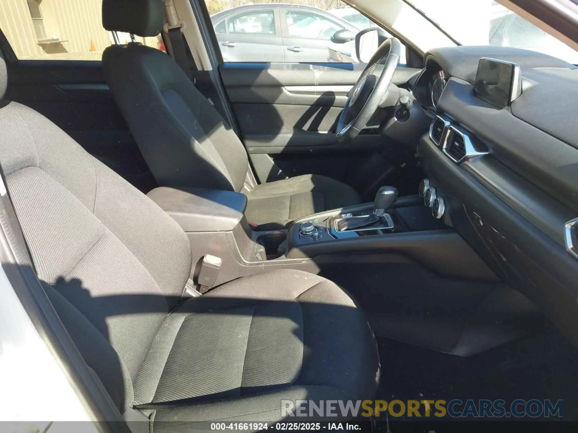 5 Photograph of a damaged car JM3KFBBM0K0574255 MAZDA CX-5 2019