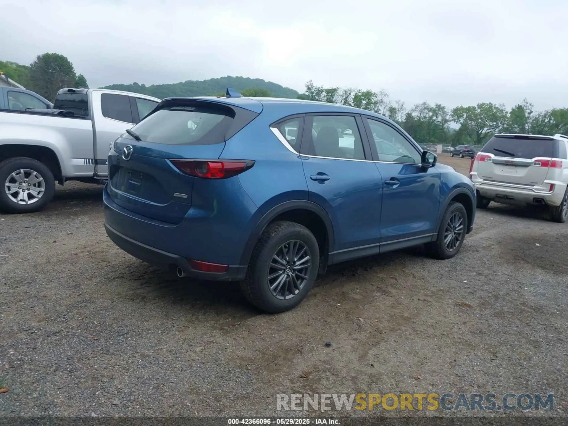 4 Photograph of a damaged car JM3KFBBM0K0603687 MAZDA CX-5 2019