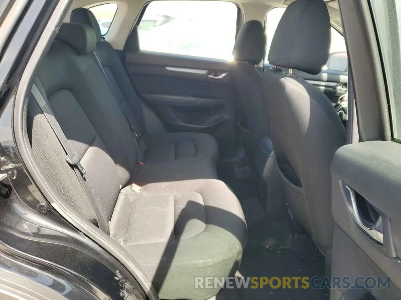 10 Photograph of a damaged car JM3KFBBM1K1523597 MAZDA CX-5 2019