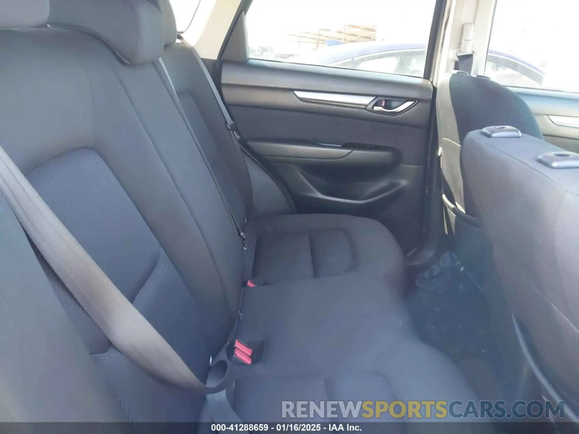 8 Photograph of a damaged car JM3KFBBM2K0508743 MAZDA CX-5 2019