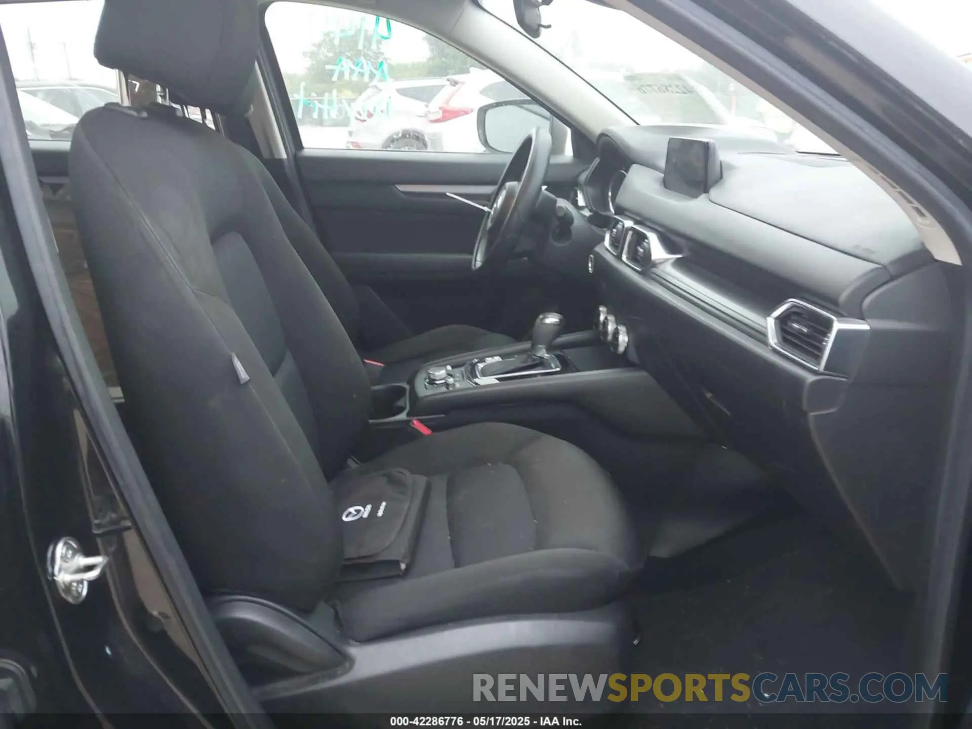 5 Photograph of a damaged car JM3KFBBM2K0697149 MAZDA CX-5 2019