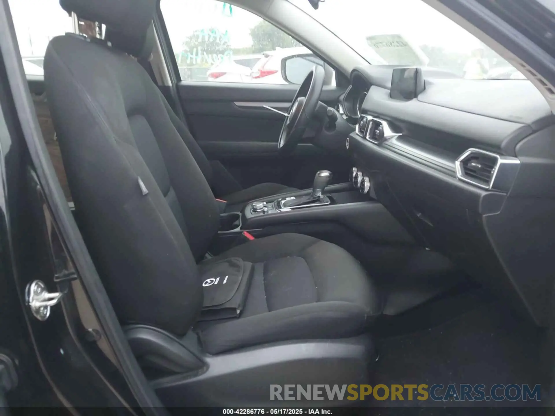 8 Photograph of a damaged car JM3KFBBM2K0697149 MAZDA CX-5 2019