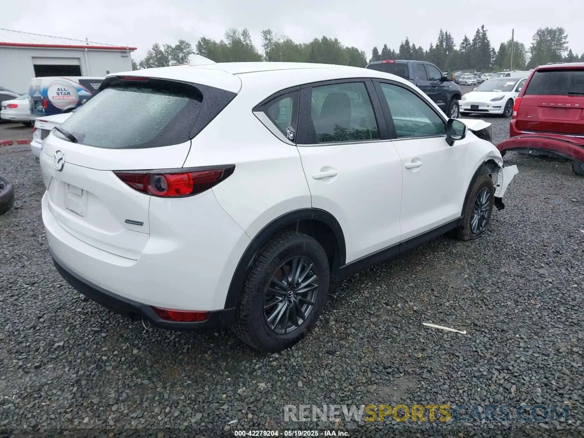 4 Photograph of a damaged car JM3KFBBM4K0674469 MAZDA CX-5 2019