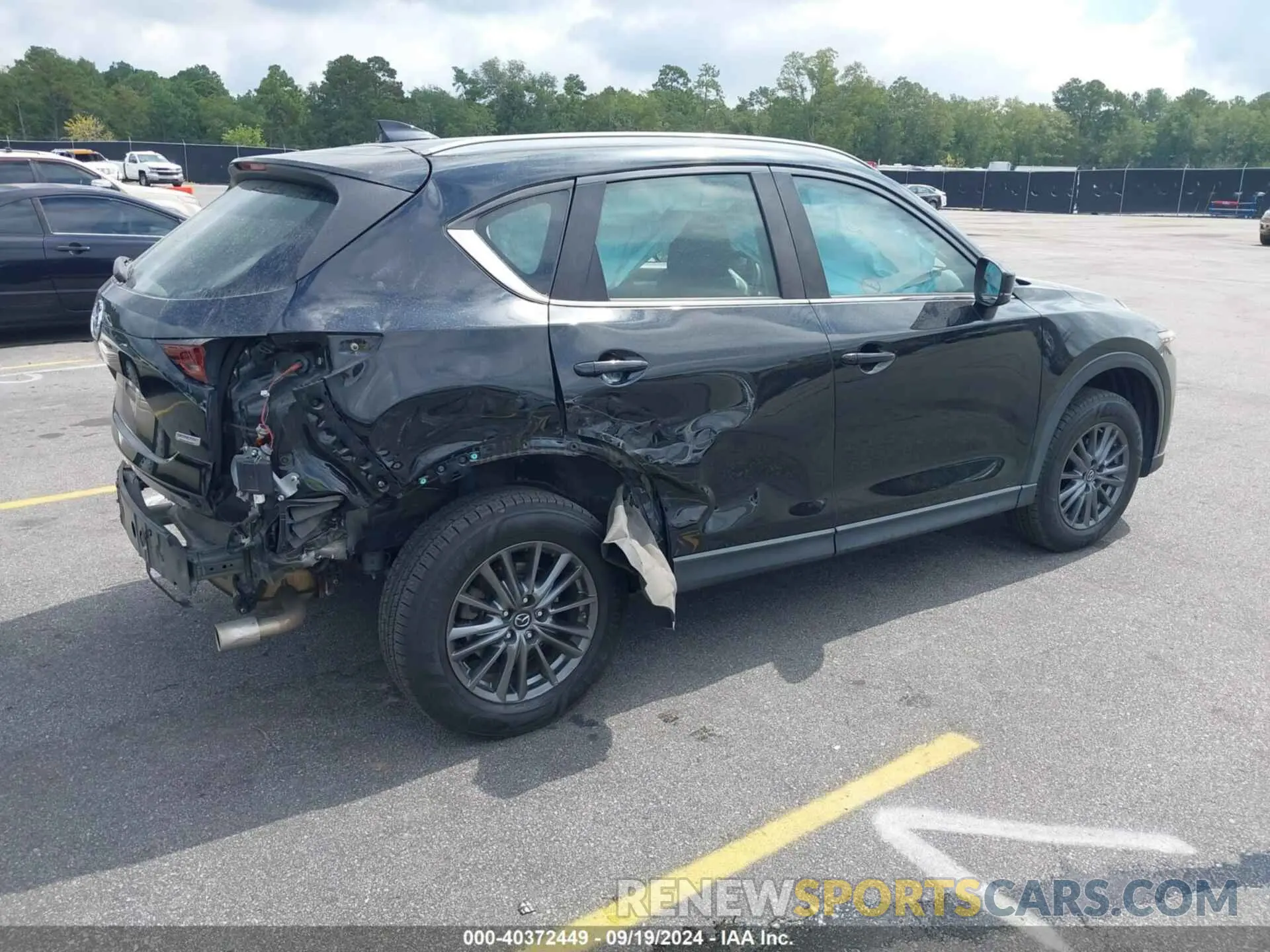 4 Photograph of a damaged car JM3KFBBM6K0595725 MAZDA CX-5 2019