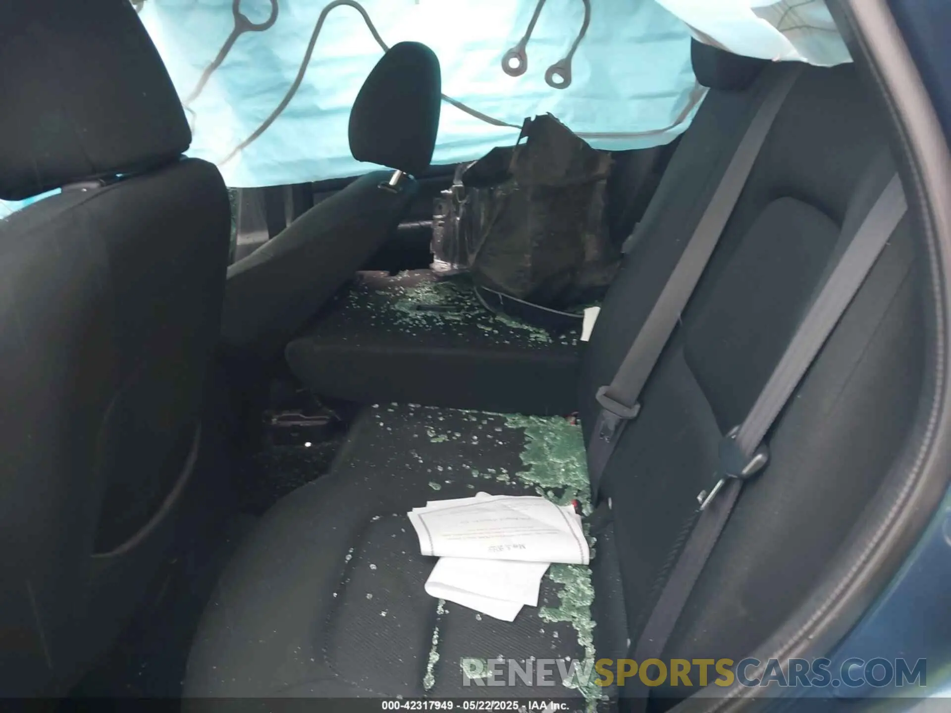 8 Photograph of a damaged car JM3KFBBM8K0698600 MAZDA CX-5 2019