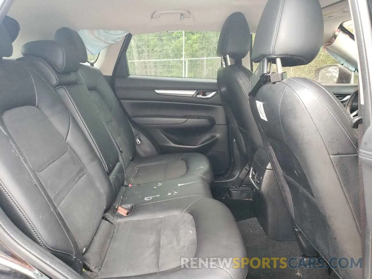 11 Photograph of a damaged car JM3KFBCM0K0557373 MAZDA CX-5 2019