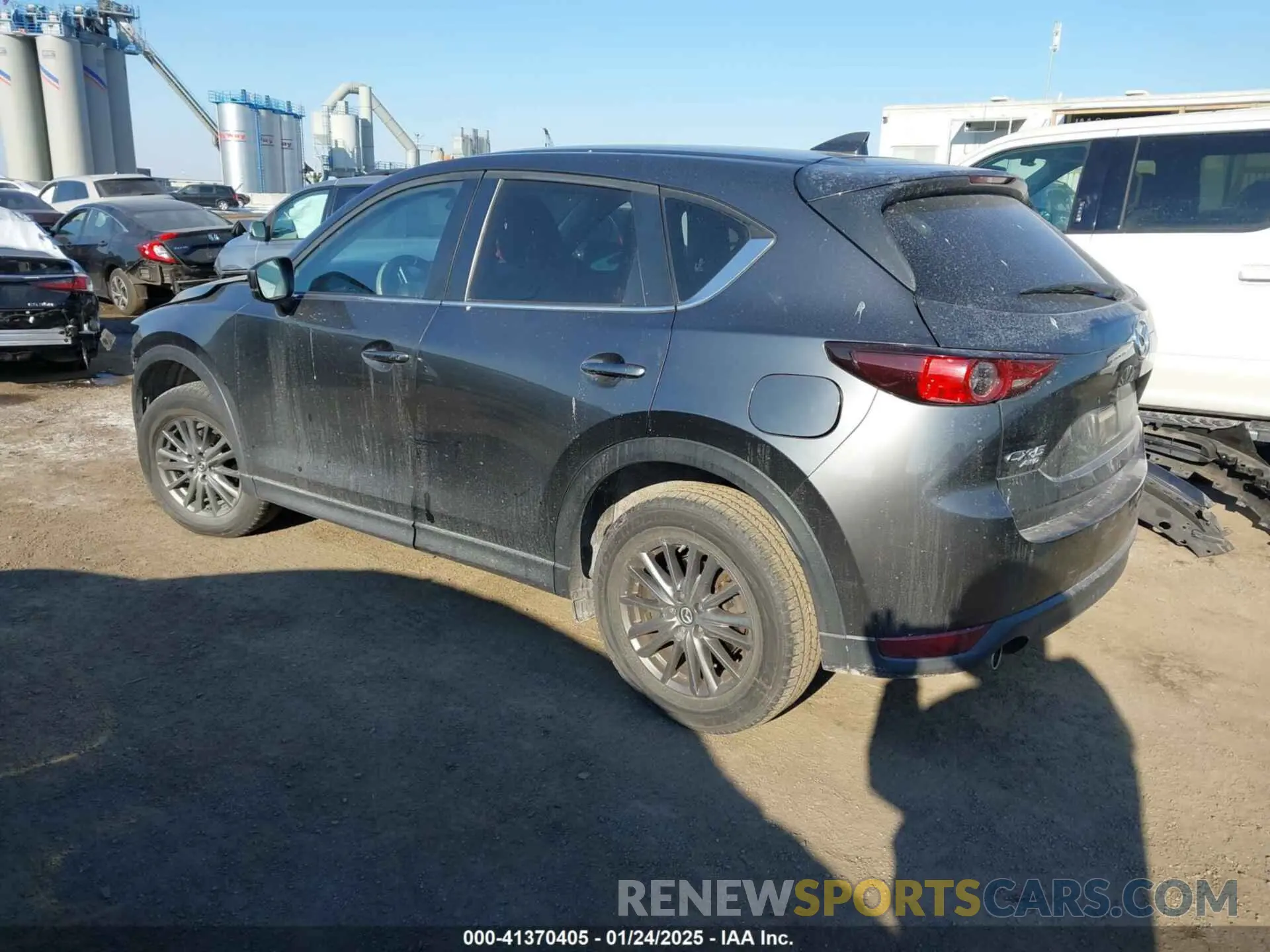 3 Photograph of a damaged car JM3KFBCM0K0573363 MAZDA CX-5 2019