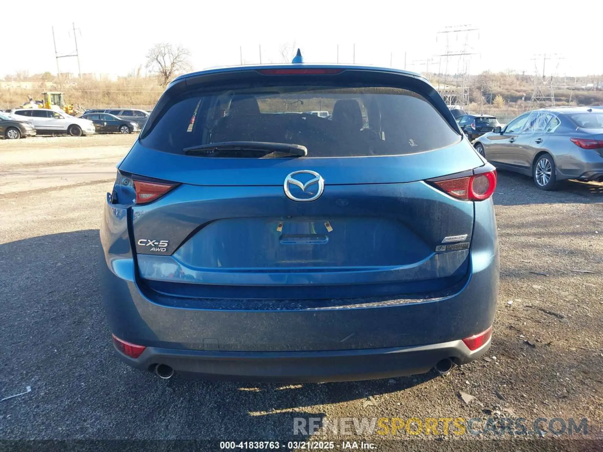 17 Photograph of a damaged car JM3KFBCM0K0648627 MAZDA CX-5 2019