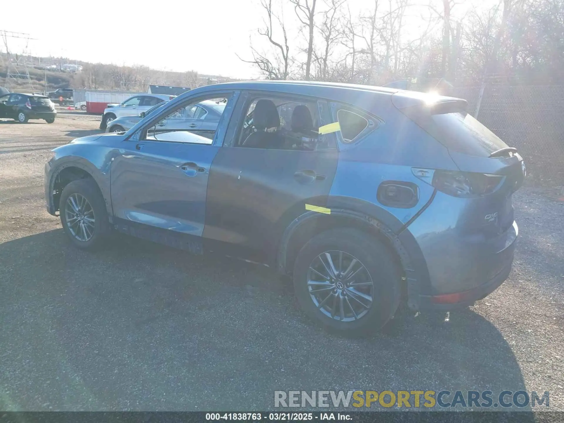3 Photograph of a damaged car JM3KFBCM0K0648627 MAZDA CX-5 2019