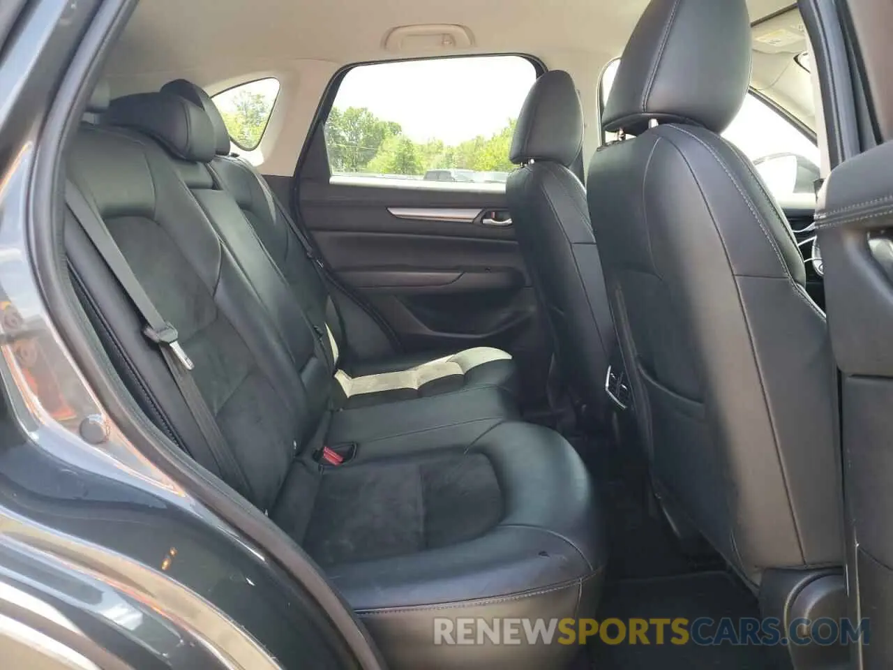 11 Photograph of a damaged car JM3KFBCM0K0665668 MAZDA CX-5 2019