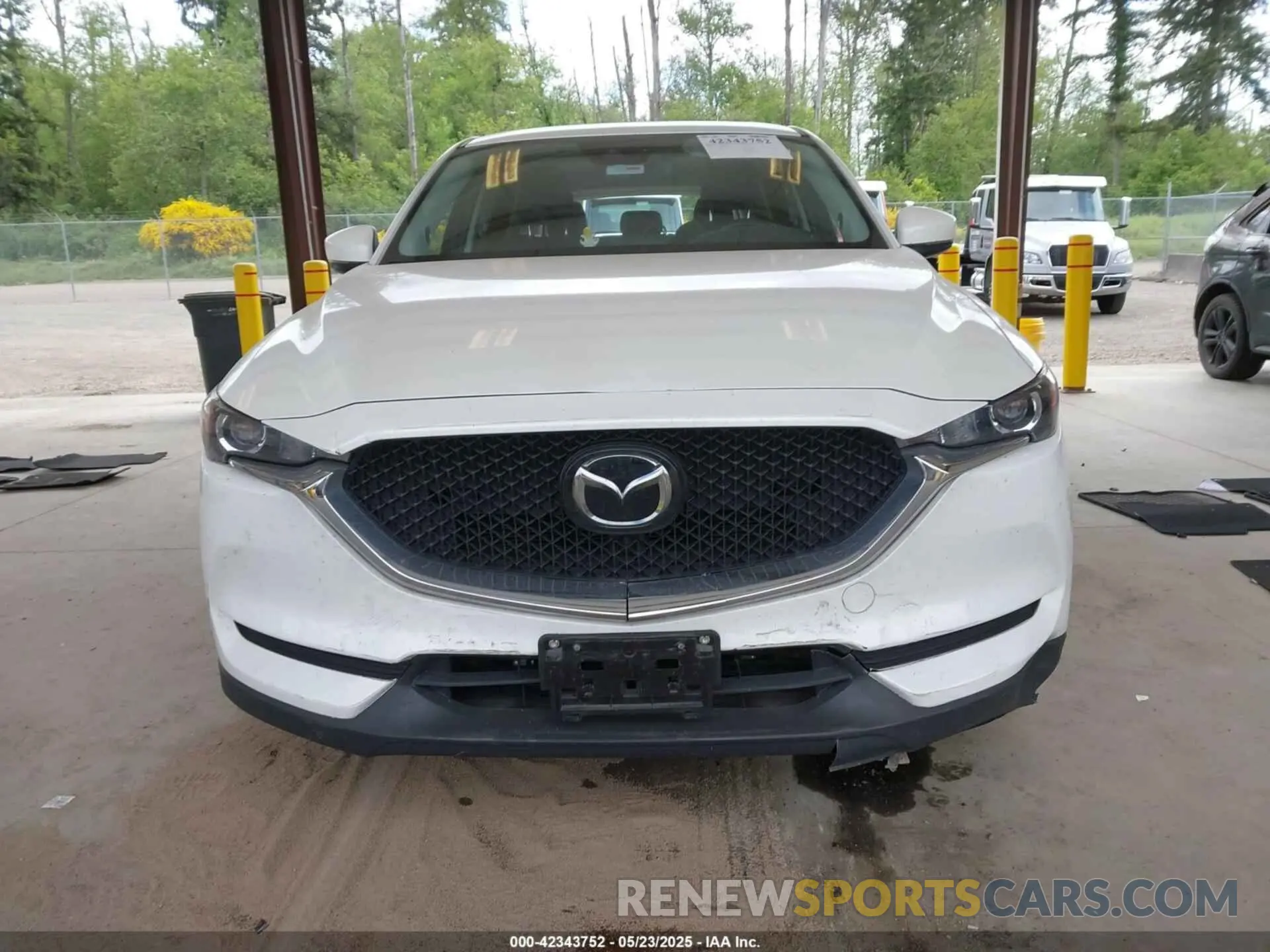 13 Photograph of a damaged car JM3KFBCM0K1626475 MAZDA CX-5 2019