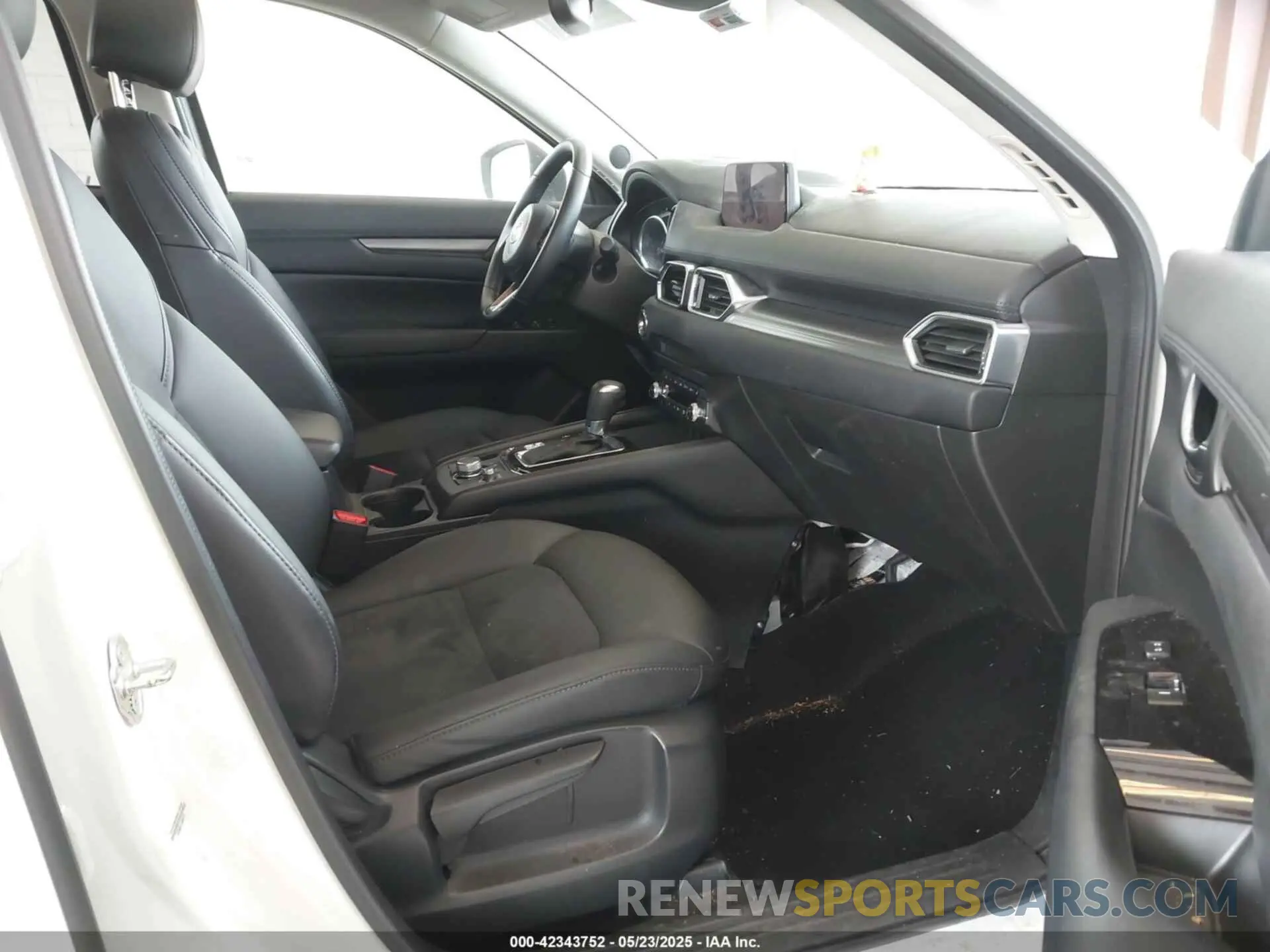 5 Photograph of a damaged car JM3KFBCM0K1626475 MAZDA CX-5 2019
