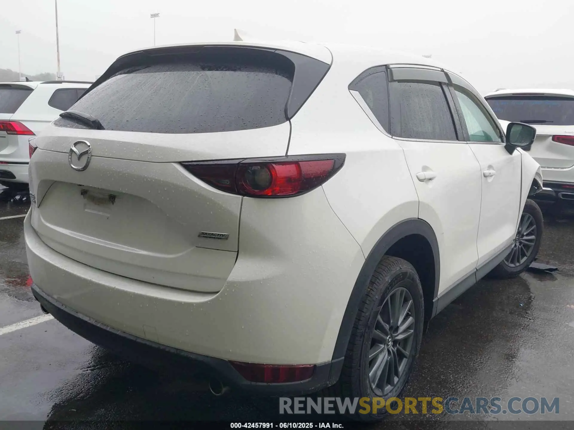 4 Photograph of a damaged car JM3KFBCM1K0574411 MAZDA CX-5 2019