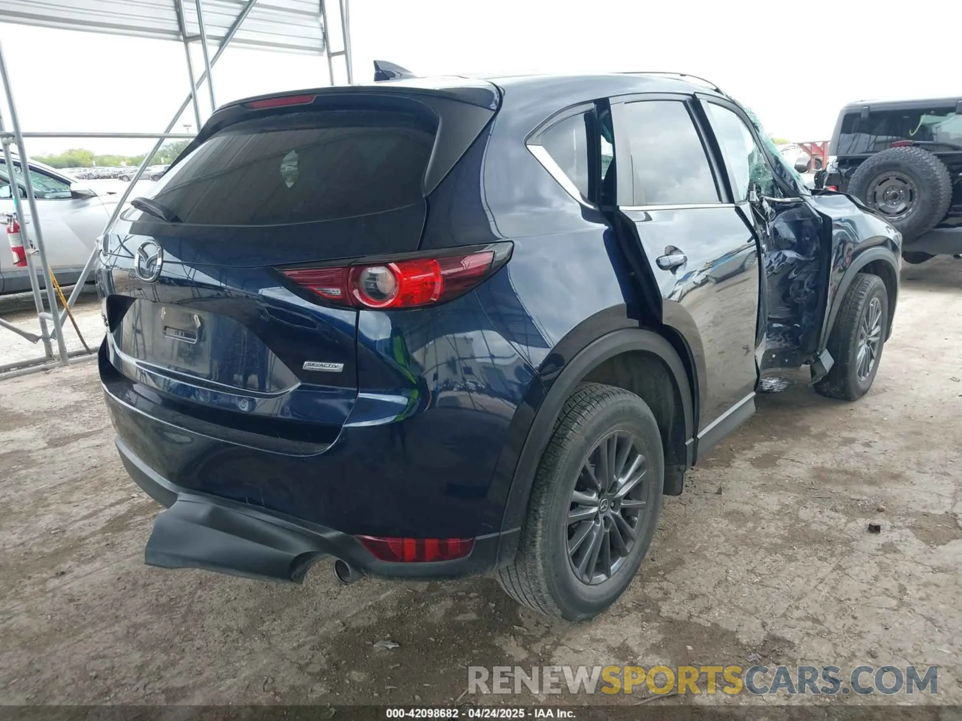 4 Photograph of a damaged car JM3KFBCM1K0598241 MAZDA CX-5 2019