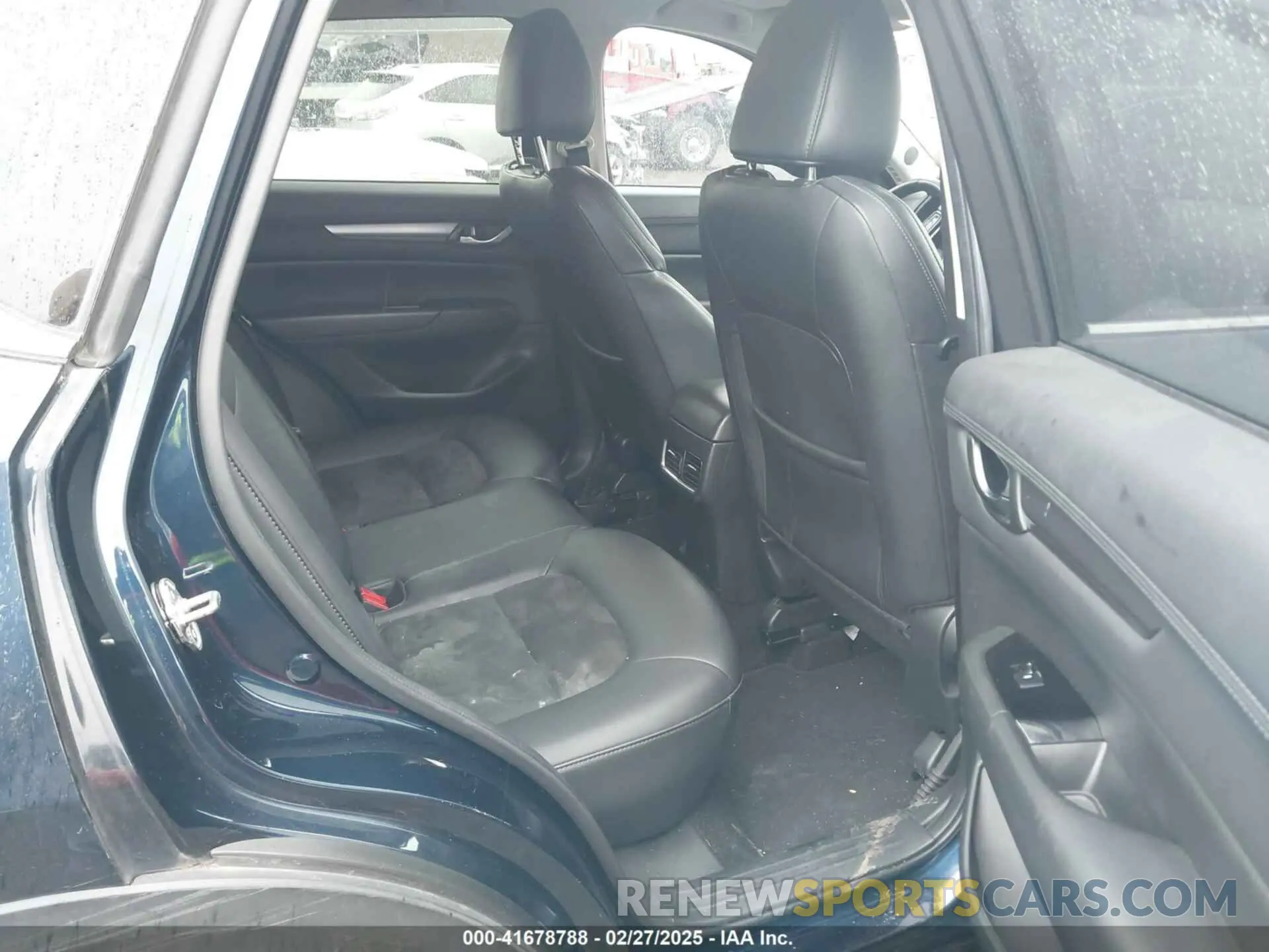 8 Photograph of a damaged car JM3KFBCM1K0622649 MAZDA CX-5 2019