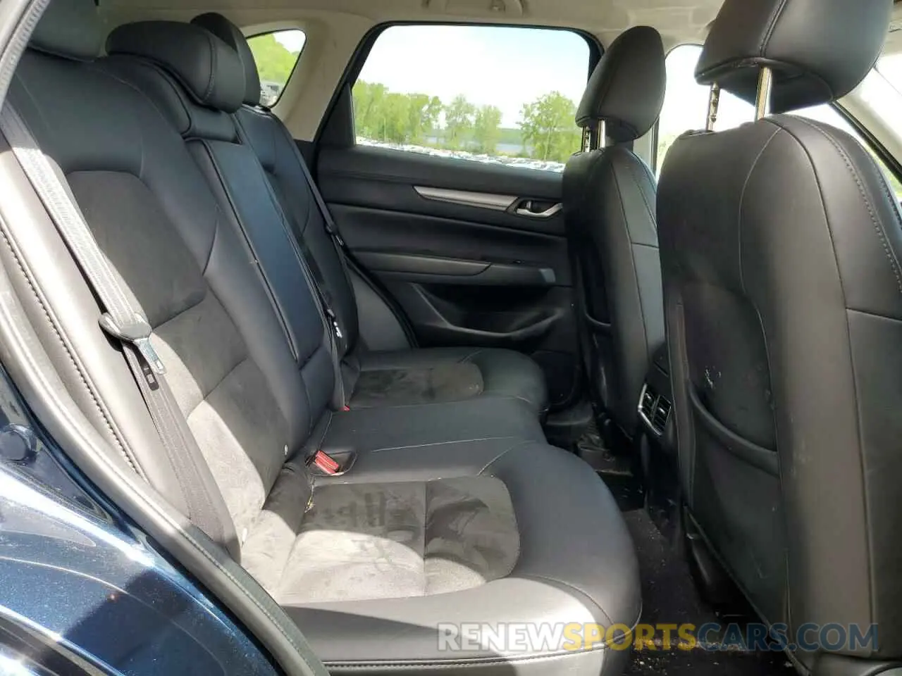 11 Photograph of a damaged car JM3KFBCM1K0669292 MAZDA CX-5 2019
