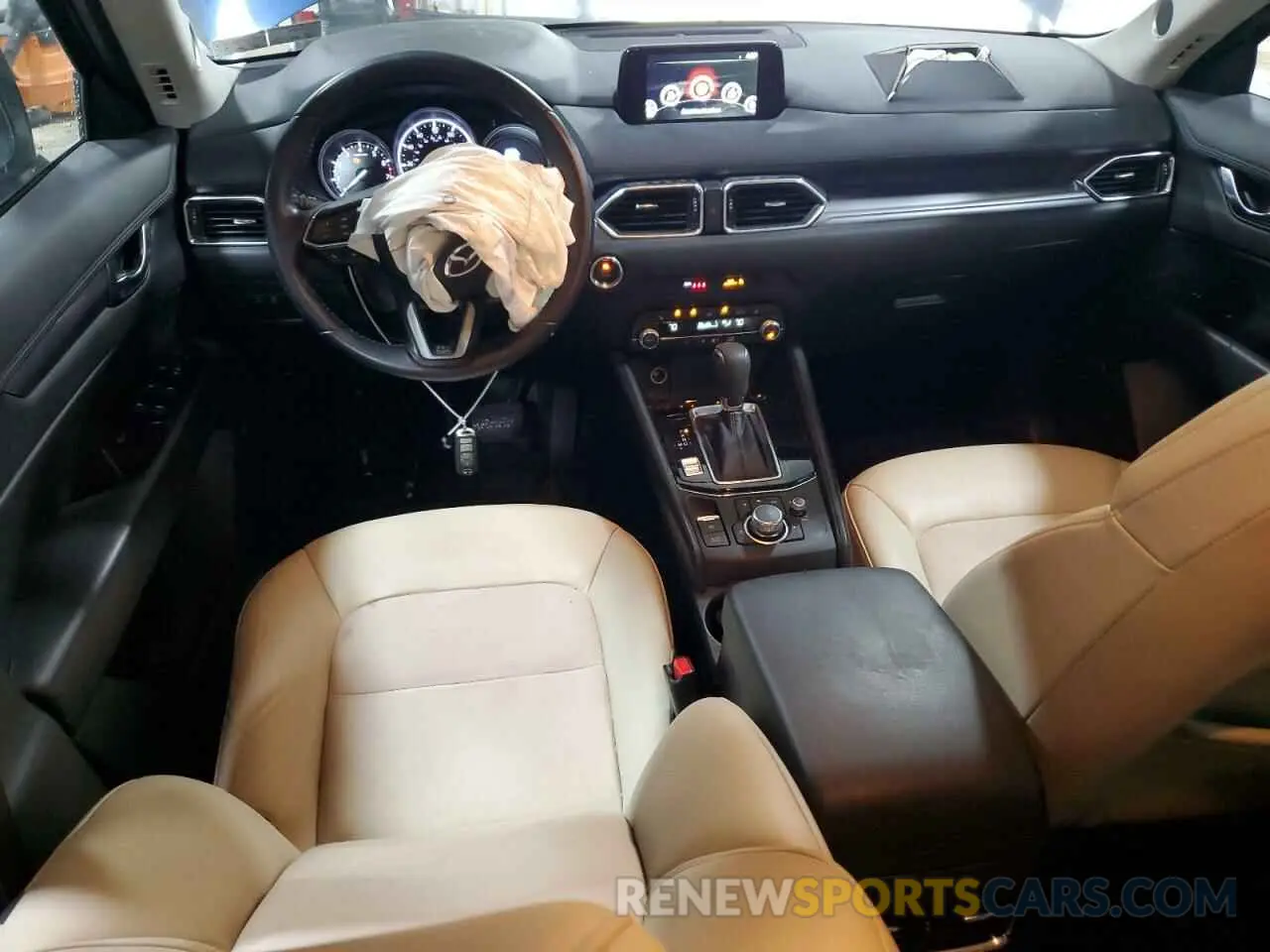8 Photograph of a damaged car JM3KFBCM1K1590747 MAZDA CX-5 2019