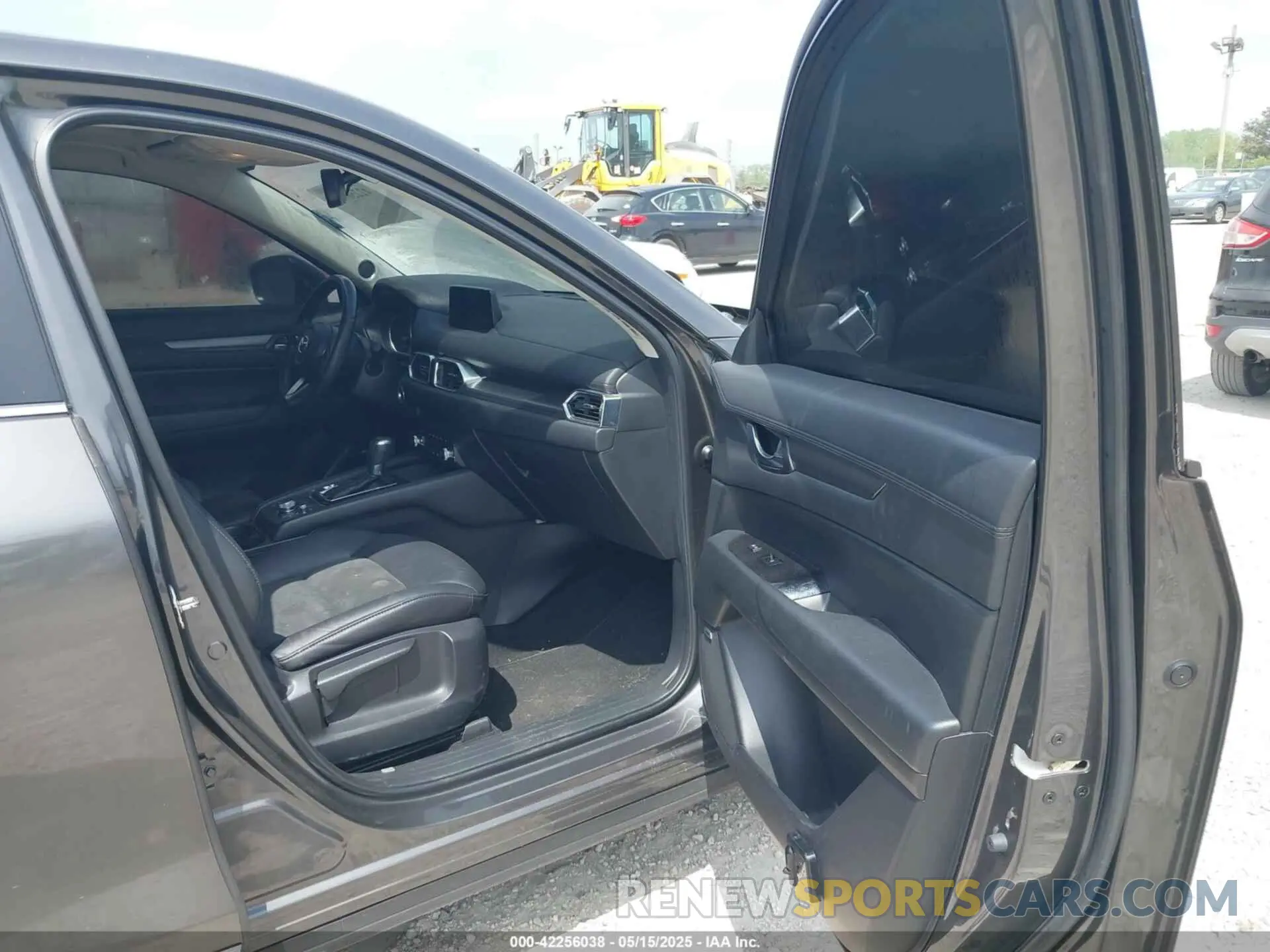 5 Photograph of a damaged car JM3KFBCM1K1639378 MAZDA CX-5 2019