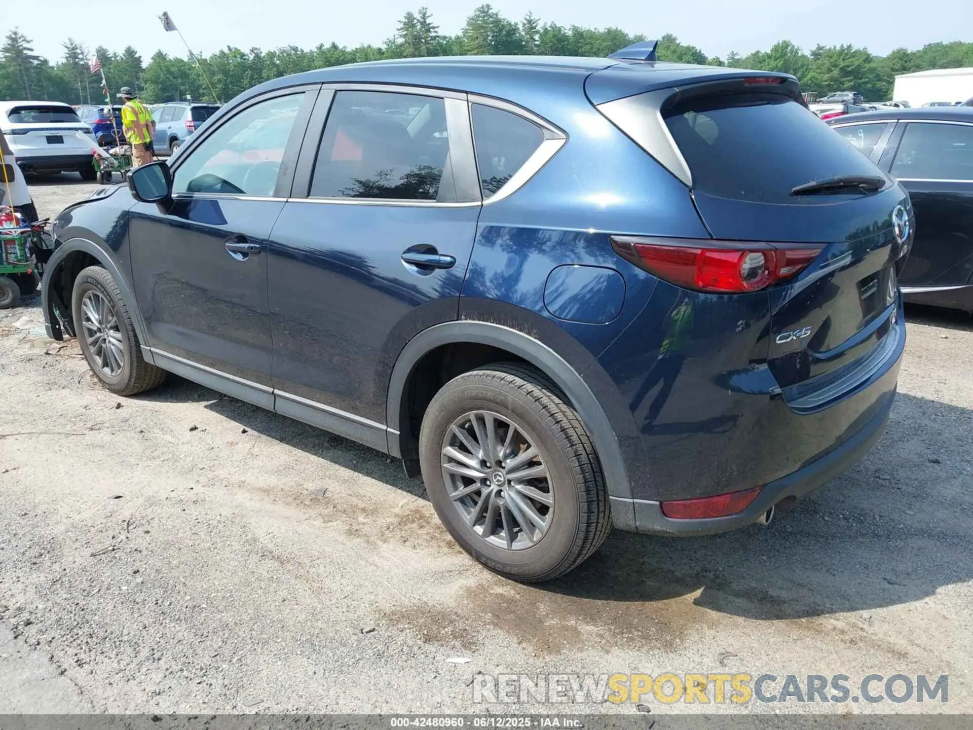 3 Photograph of a damaged car JM3KFBCM1K1662353 MAZDA CX-5 2019