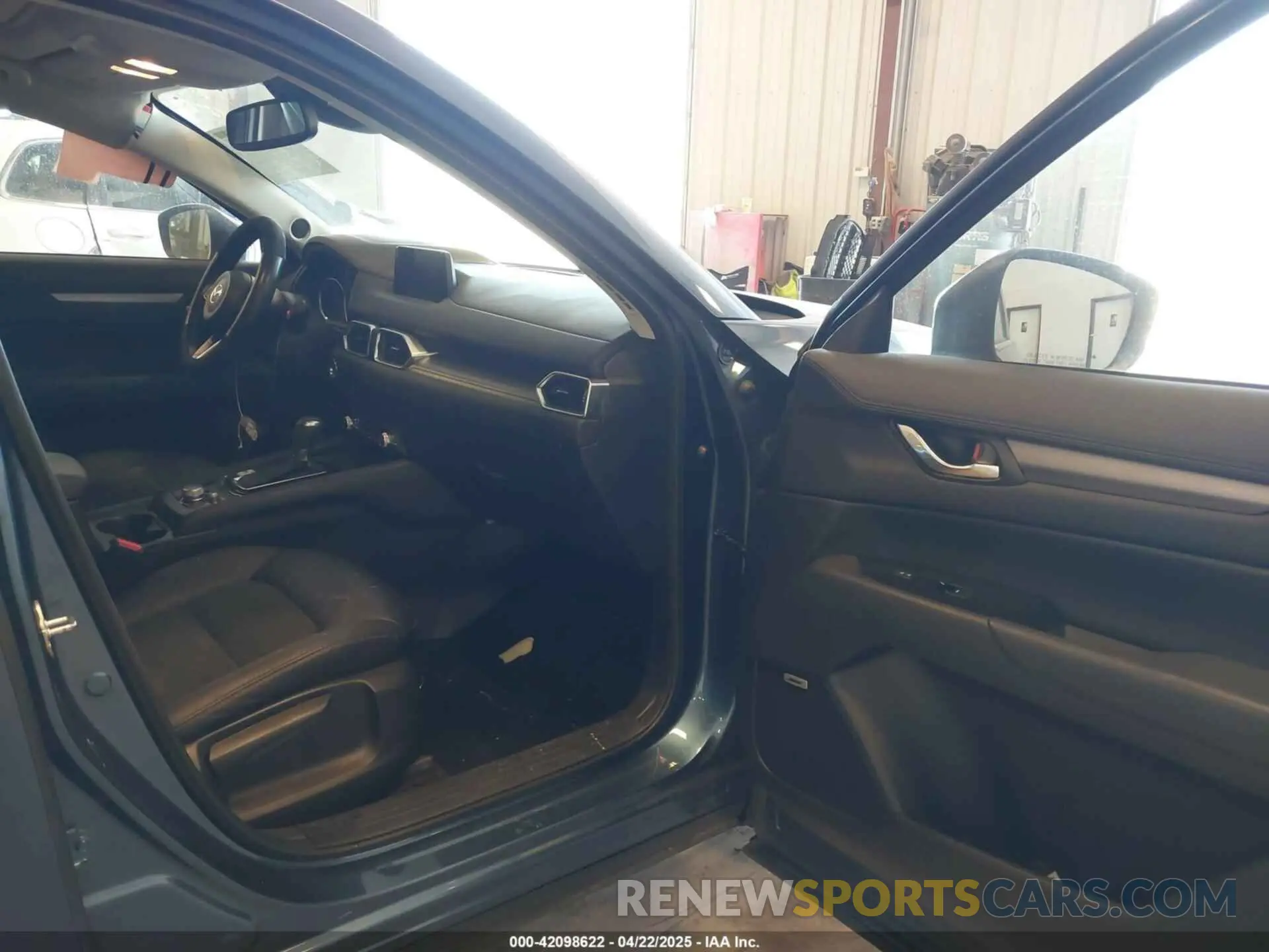 5 Photograph of a damaged car JM3KFBCM2K0501208 MAZDA CX-5 2019