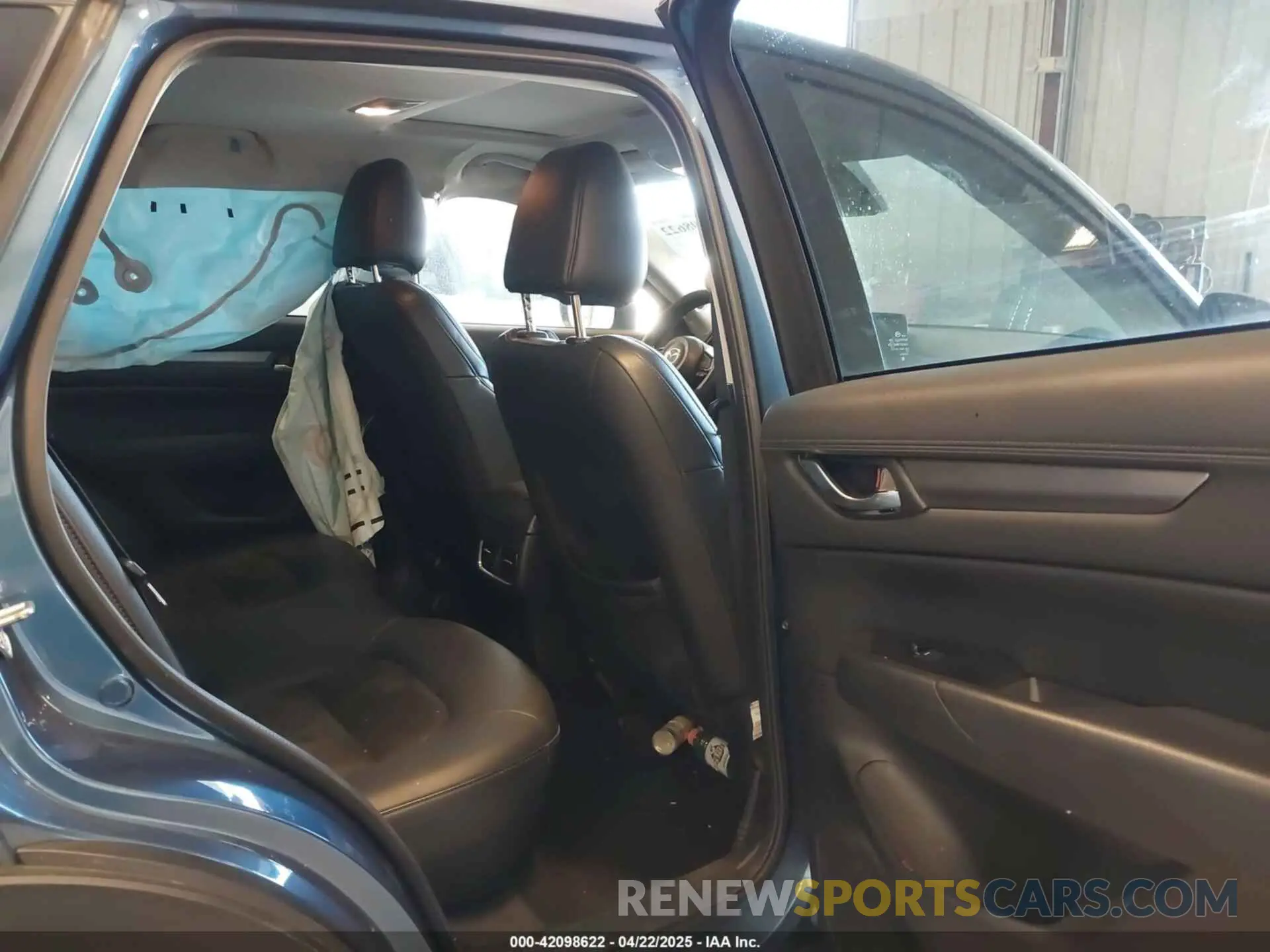 8 Photograph of a damaged car JM3KFBCM2K0501208 MAZDA CX-5 2019