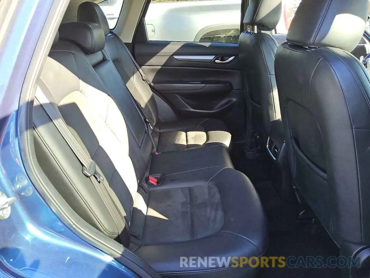 11 Photograph of a damaged car JM3KFBCM2K0667437 MAZDA CX-5 2019