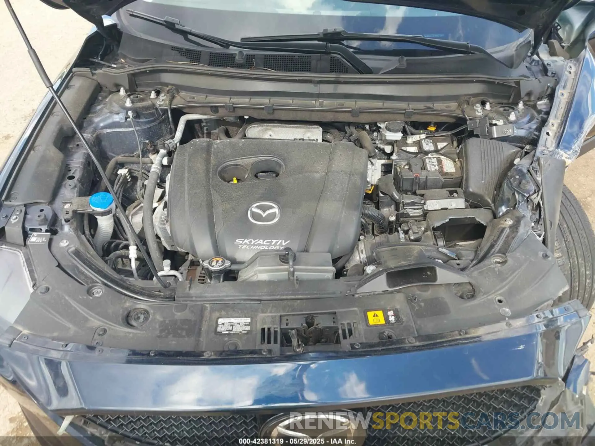 19 Photograph of a damaged car JM3KFBCM3K0526148 MAZDA CX-5 2019