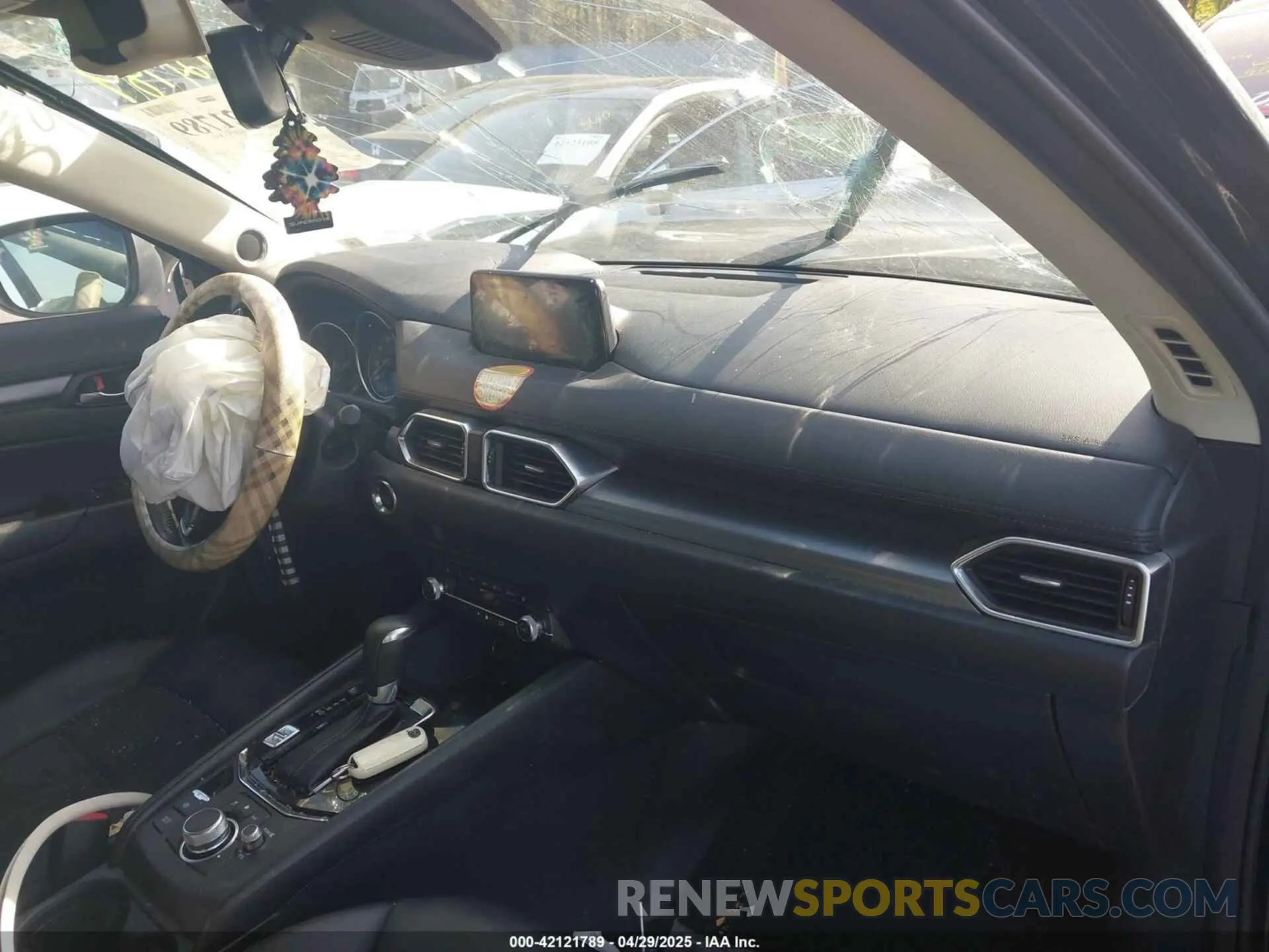 5 Photograph of a damaged car JM3KFBCM6K0513037 MAZDA CX-5 2019
